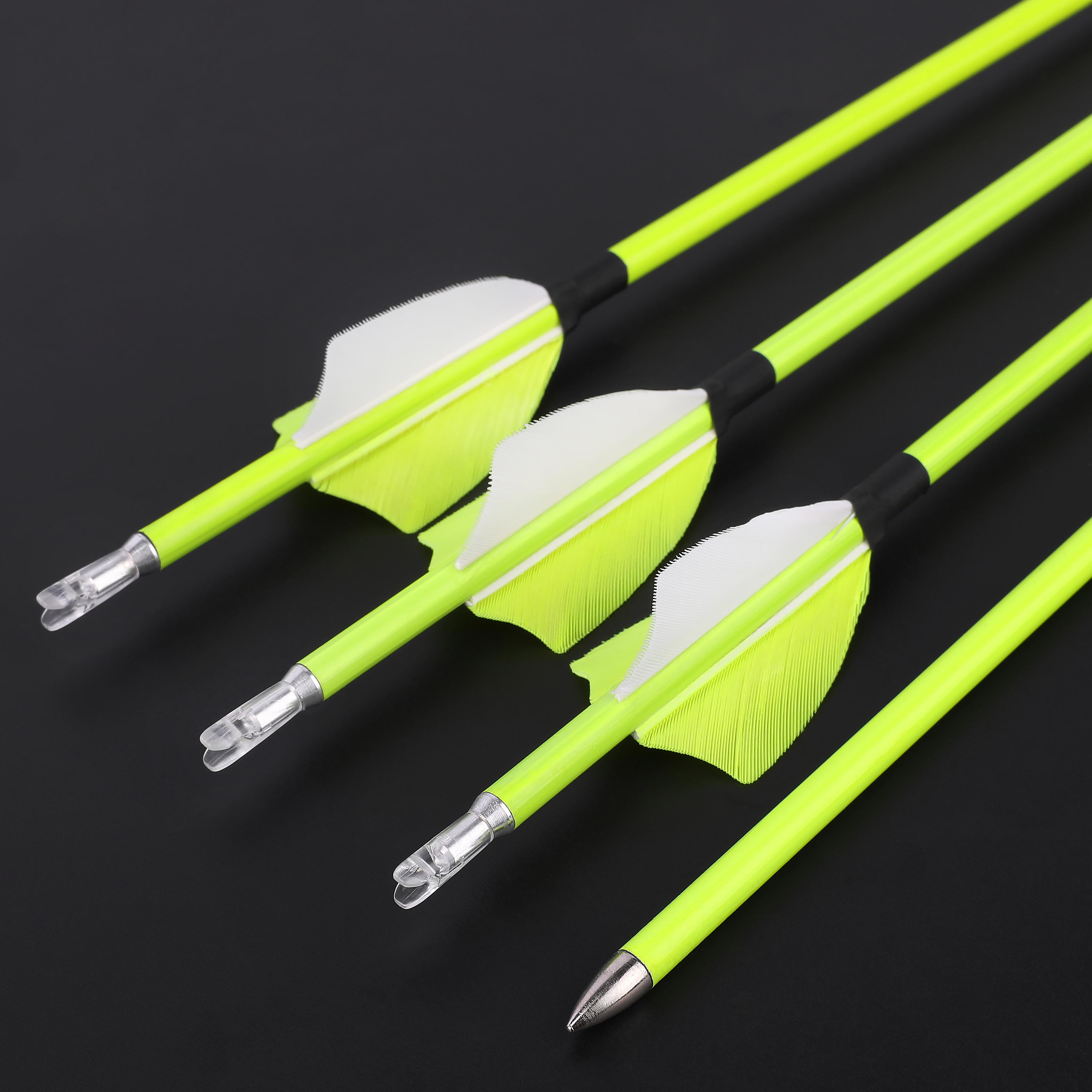 1500 Spine Mixed Carbon Arrows 30" with Yellow Fletching 12-Pack