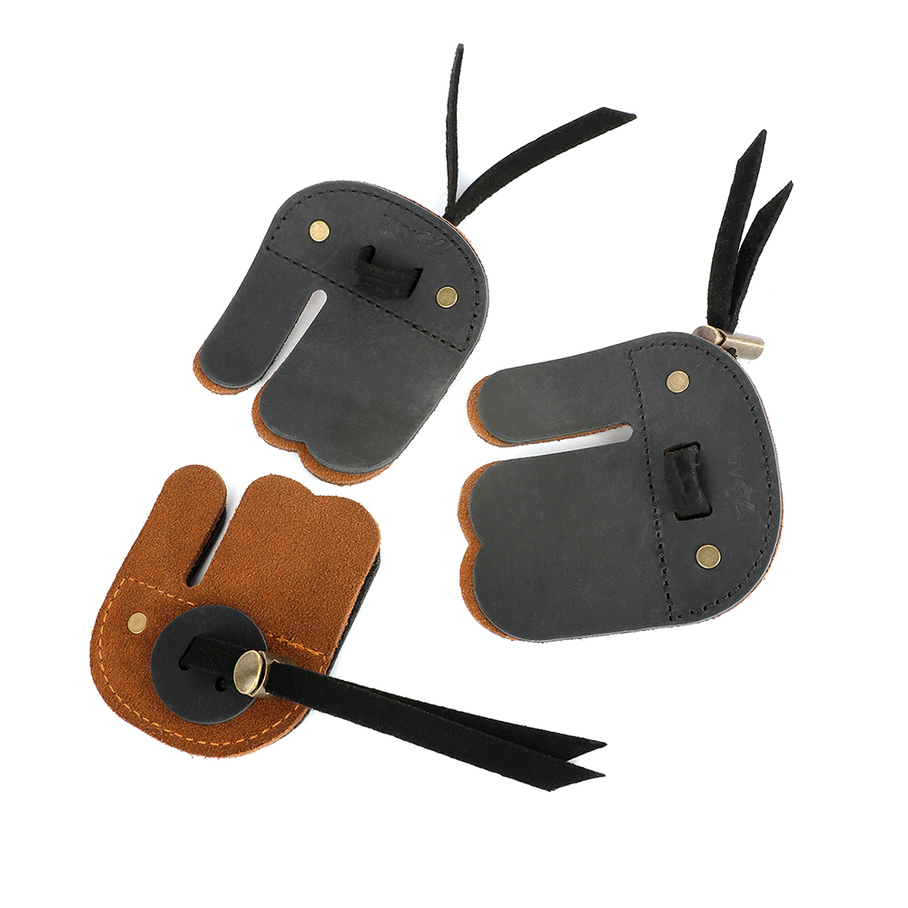 AME ARCHERY AH6 Leather Archery Finger Tab (RH/LH) – 3D Fit Dual-Layer Design, Adjustable Strap