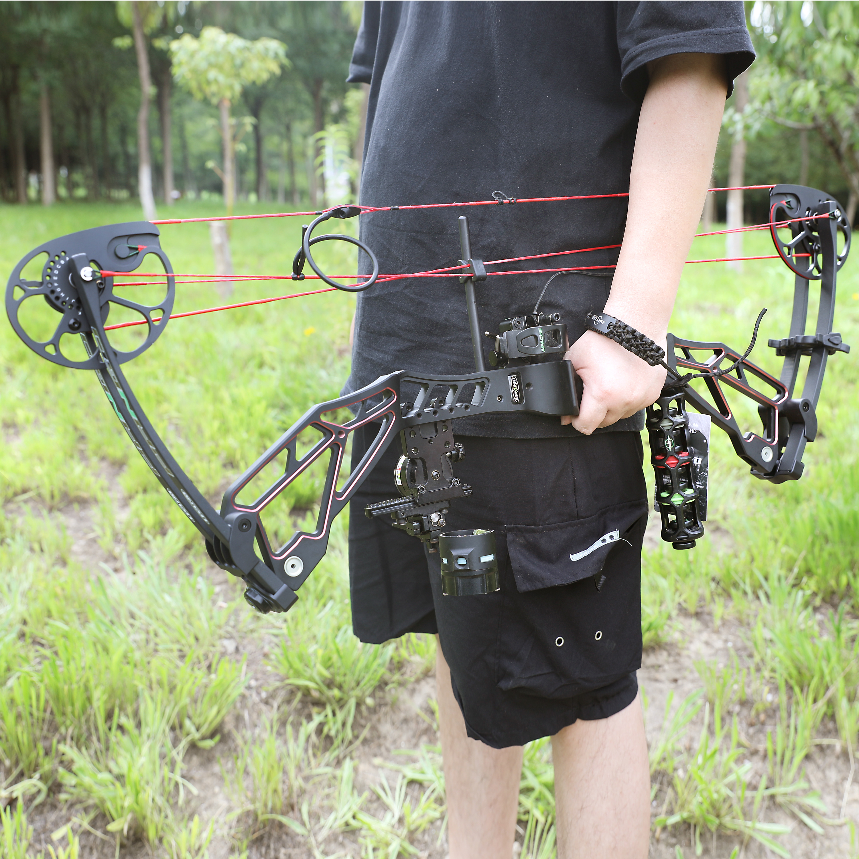 AME 30-70LBS Archery Compound Bow Shooting Target RH