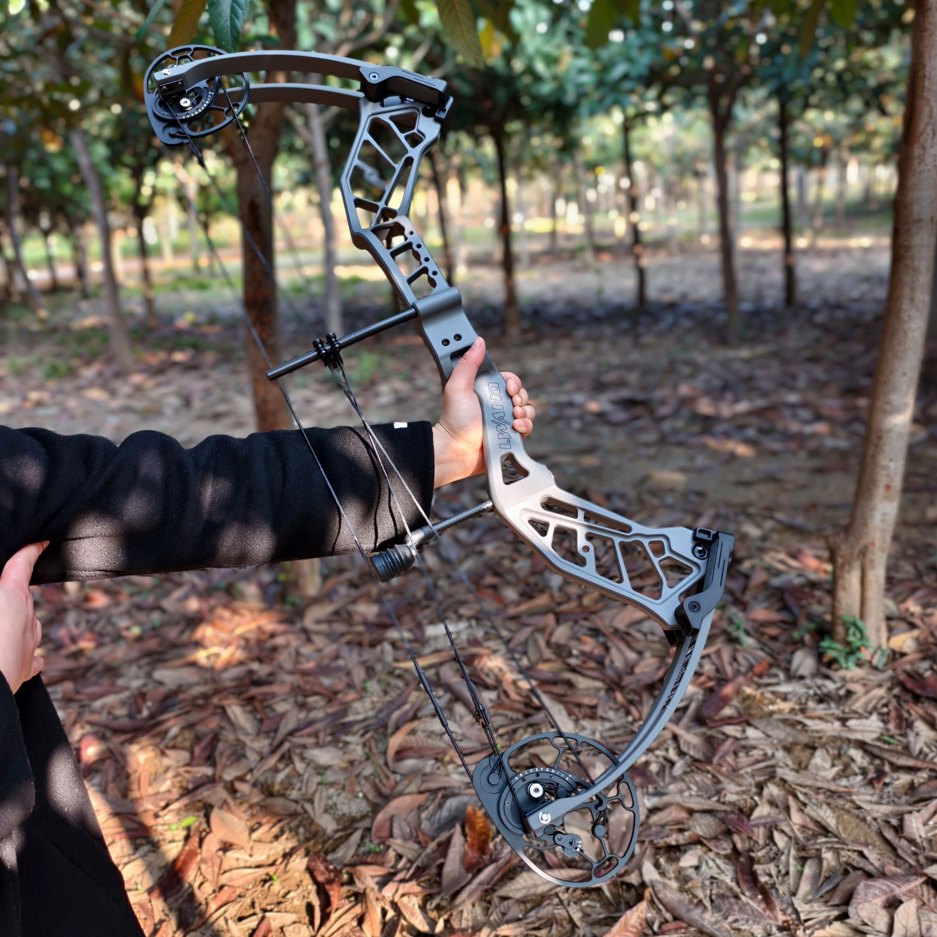 AME 40-70LBS Archery Compound Bow Shooting Target RH