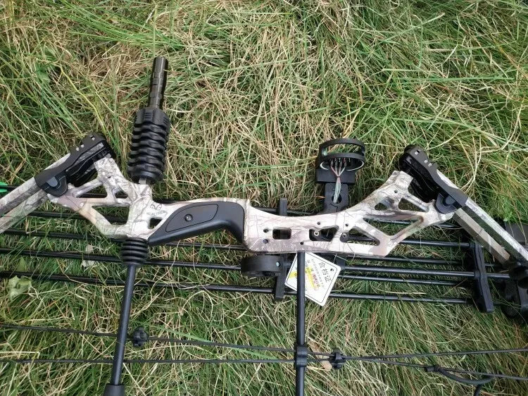 KAIMEI HAN Compound Bow Arrows Set 30-70lbs Adjustable 