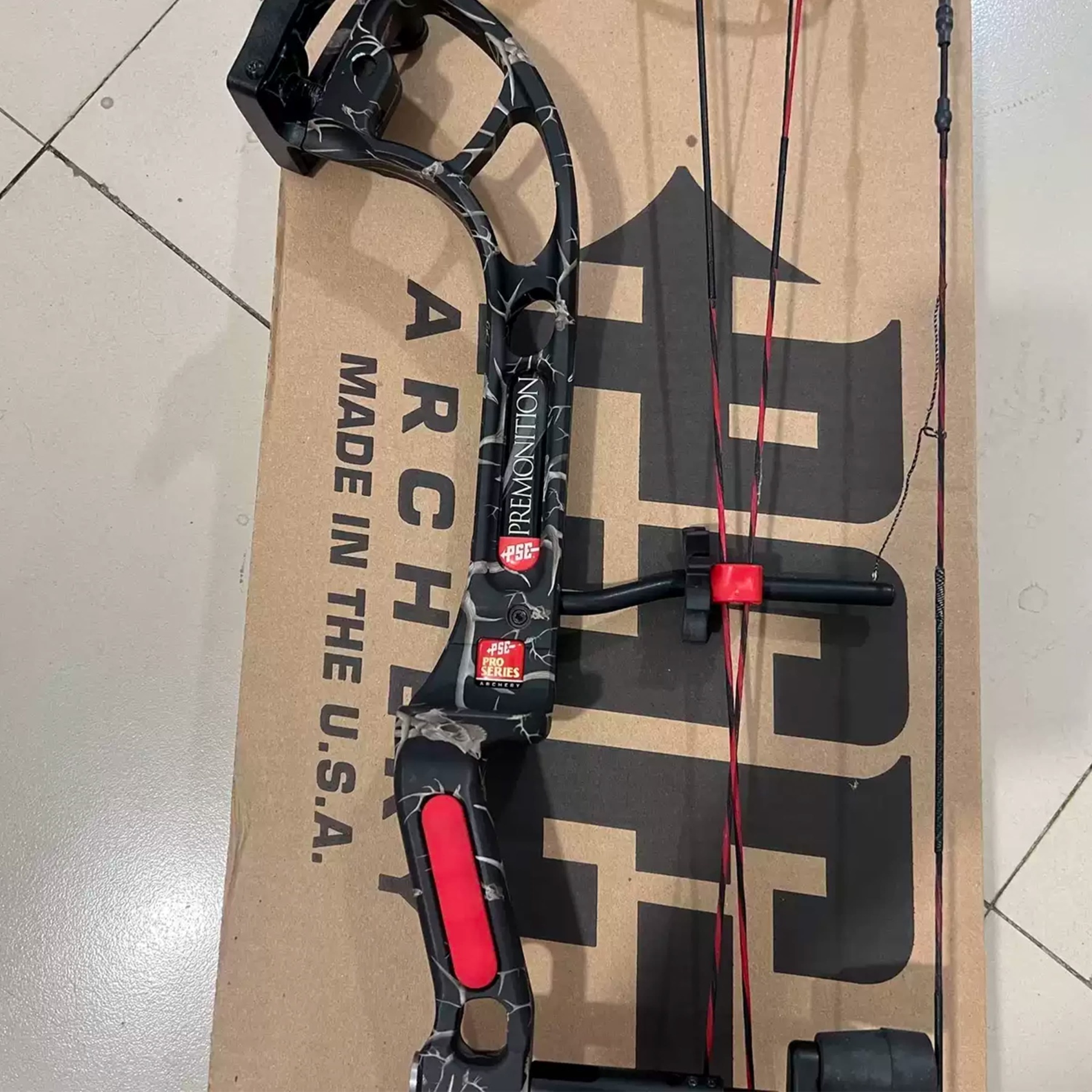 PSE Archery Compound Bow 50/60/70lbs Shooting Target