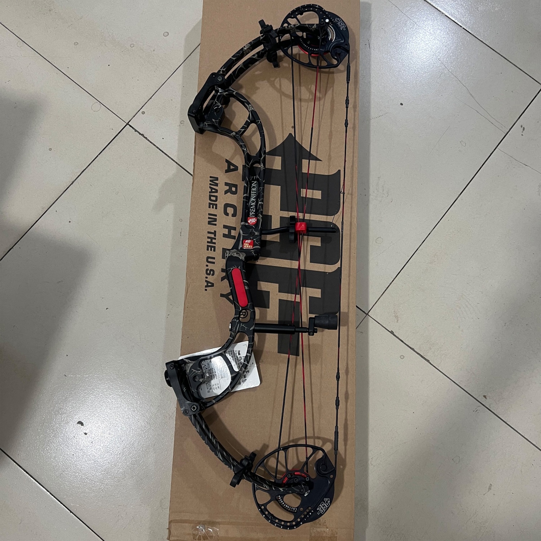 PSE Archery Compound Bow 50/60/70lbs Shooting Target