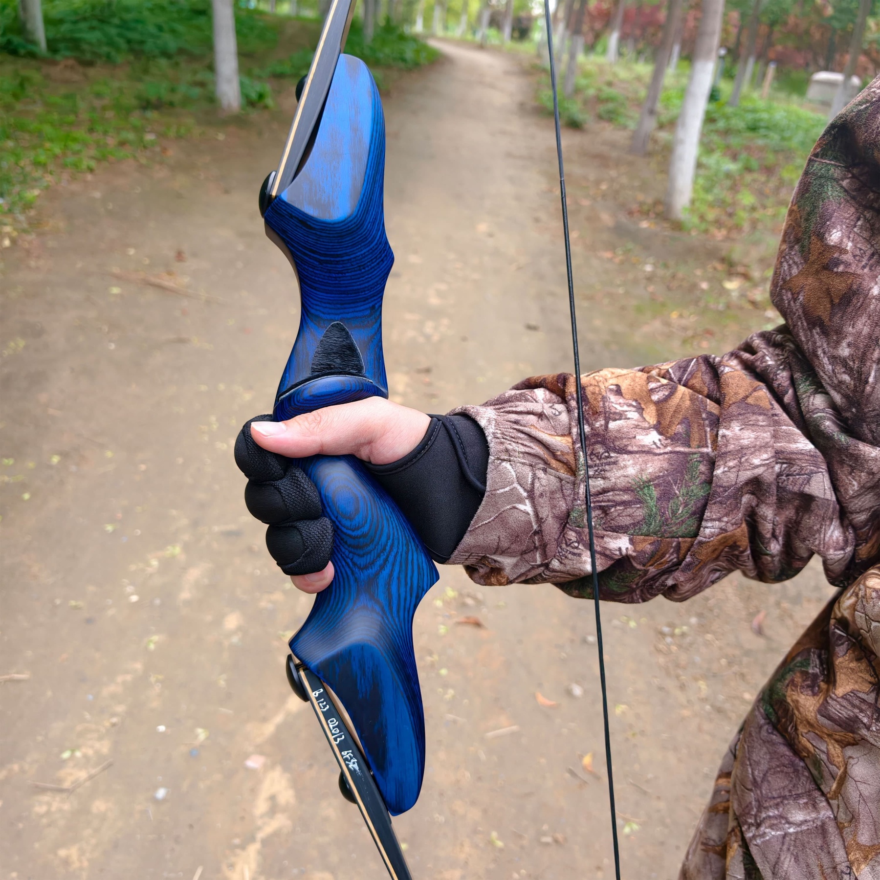 Rock Bear Wooden Takedown Recurve Bow RH Archery Hunting 20-60lbs