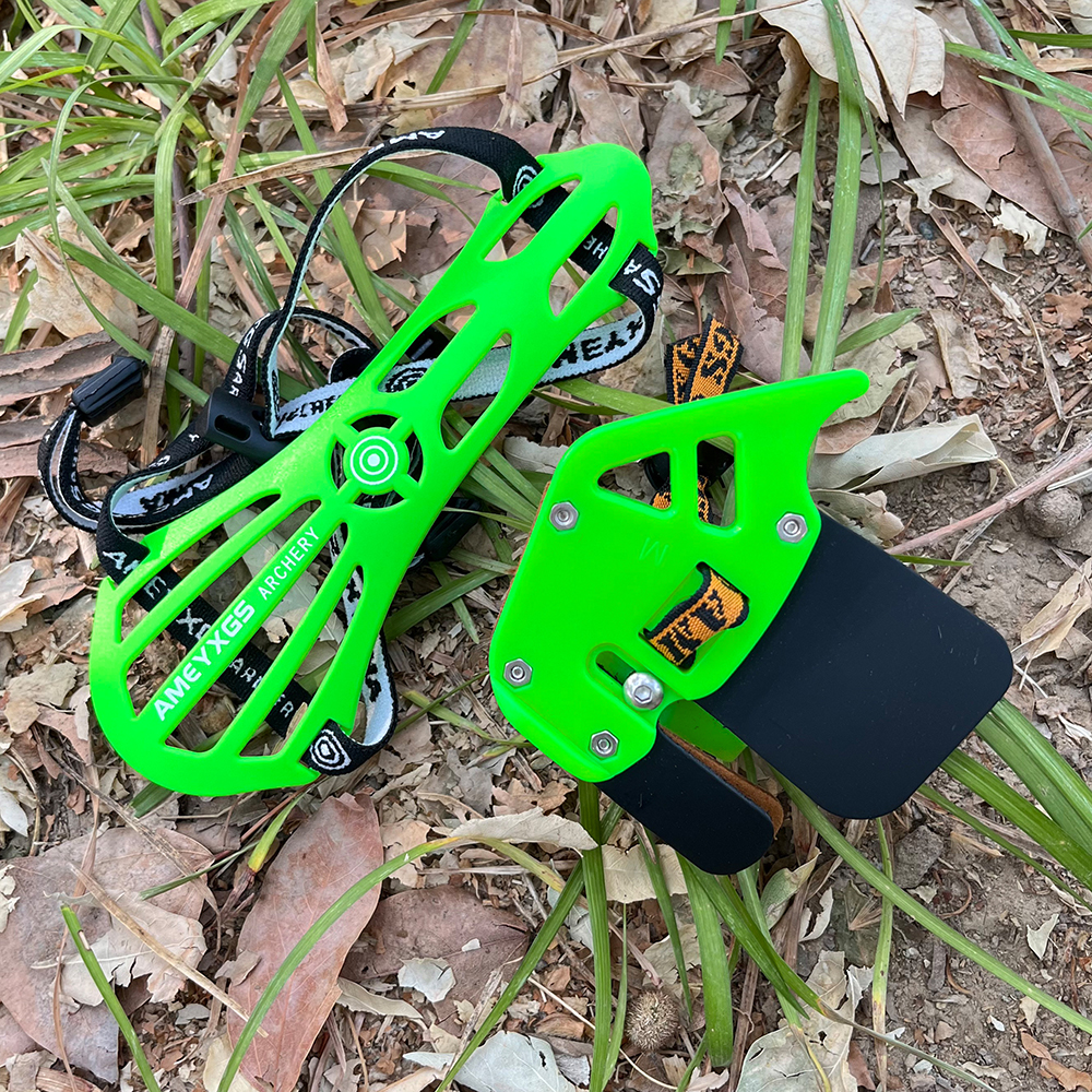 AH4 Archery Finger Tab & Arm Guard Set