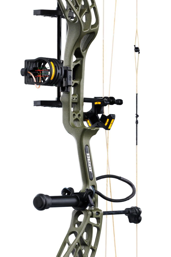 Bear Archery Whitetail INT RTH Compound Bow Kit