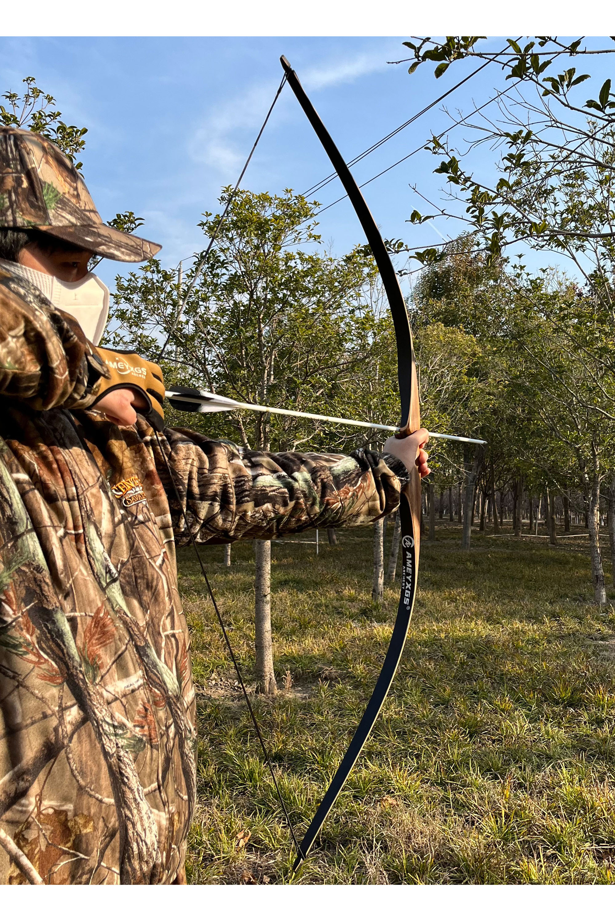 54" Traditional Hunting Longbow 10-35lbs Durable Wooden Bow