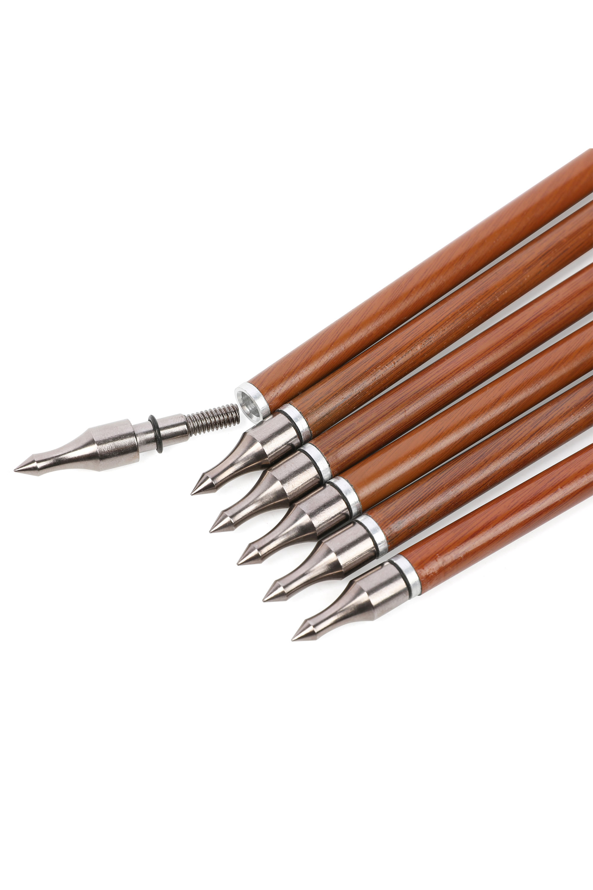 Mixed Carbon Arrows, SP500/600, 4" Brown Shield Feathers, 12-Pack