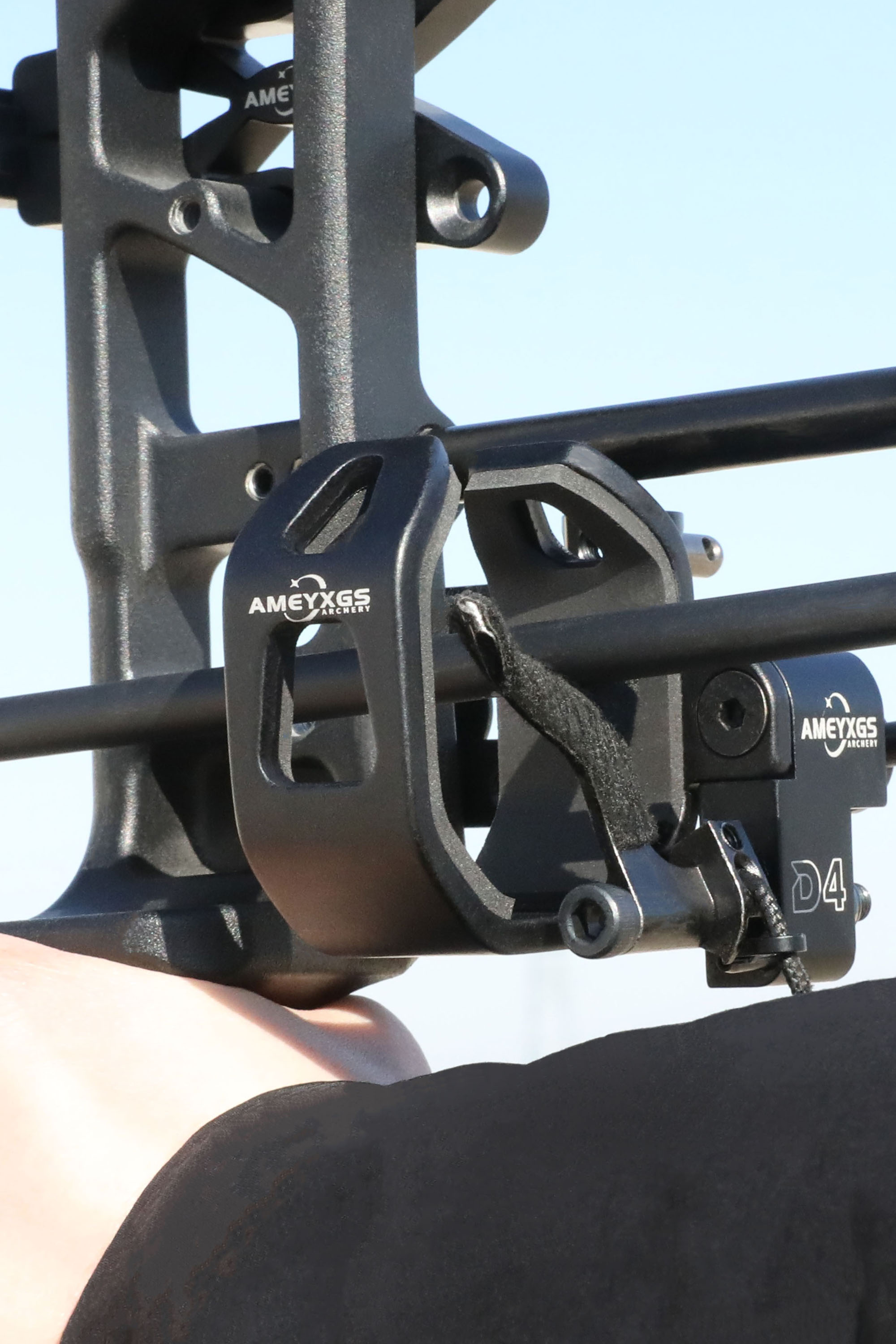 Ameyxgs D4 Silent Adjustable Drop Away Hunting Arrow Rest