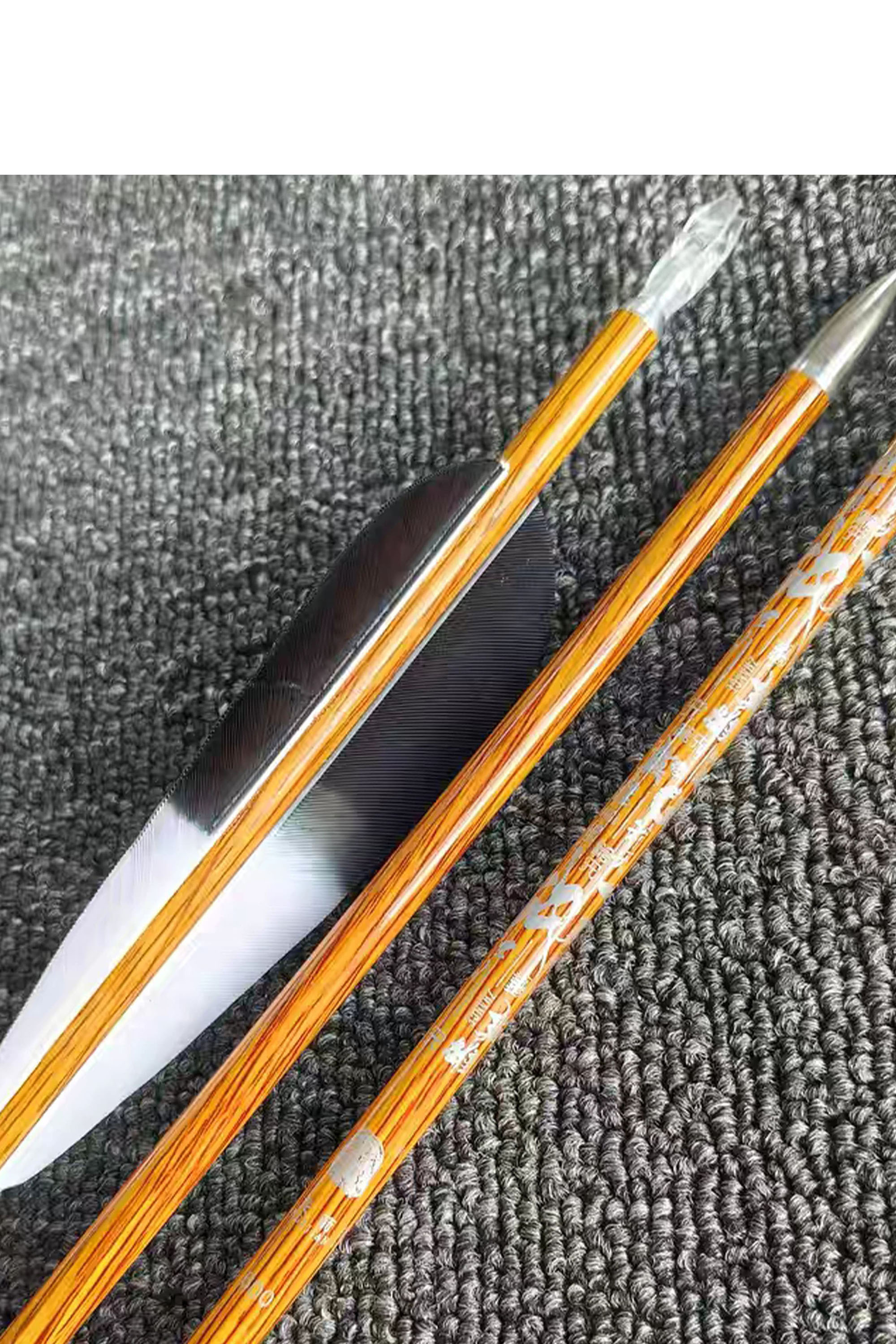 Zhan Ge Carbon Arrow Turkey feather Hunting Arrow Spine500-800