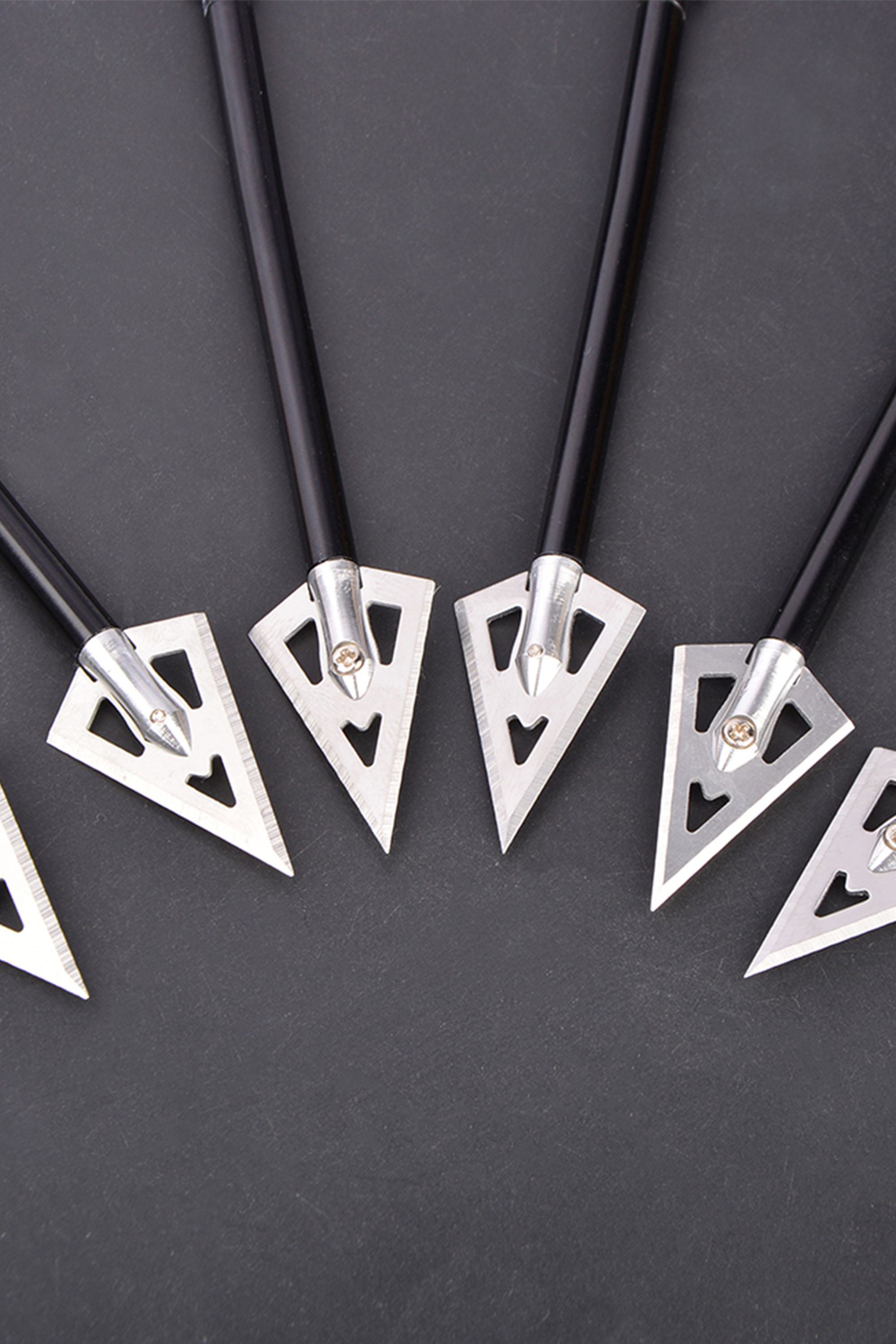 Aluminum Mini Bolts for Crossbows – 7.8g, Razor-Sharp Broadheads, 6 Pack