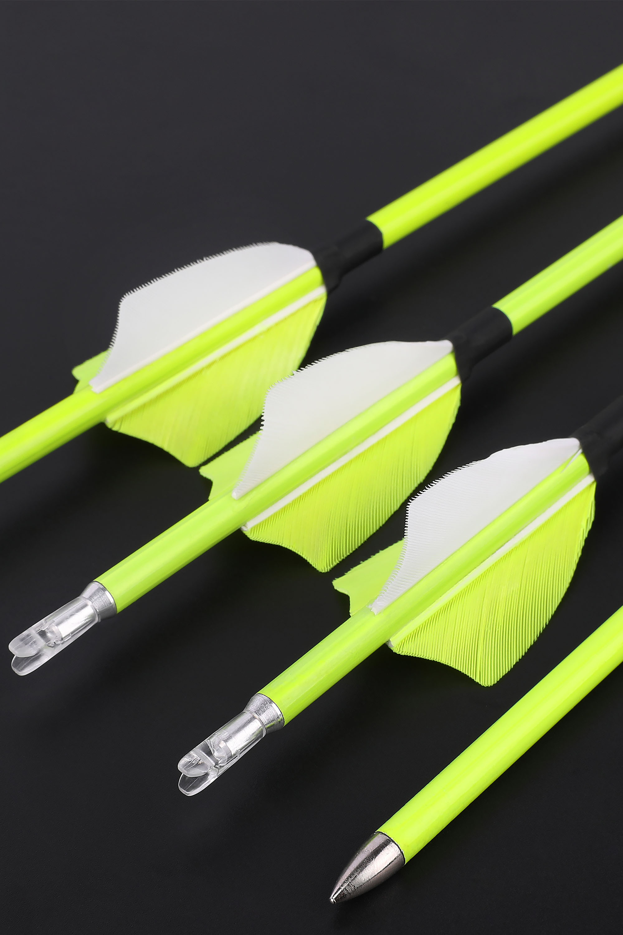 1500 Spine Mixed Carbon Arrows – 30" Length, Yellow Fletching