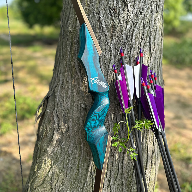 The Ultimate Combination of Performance and Design: Black Hunter Recurve Bow-Archery Club