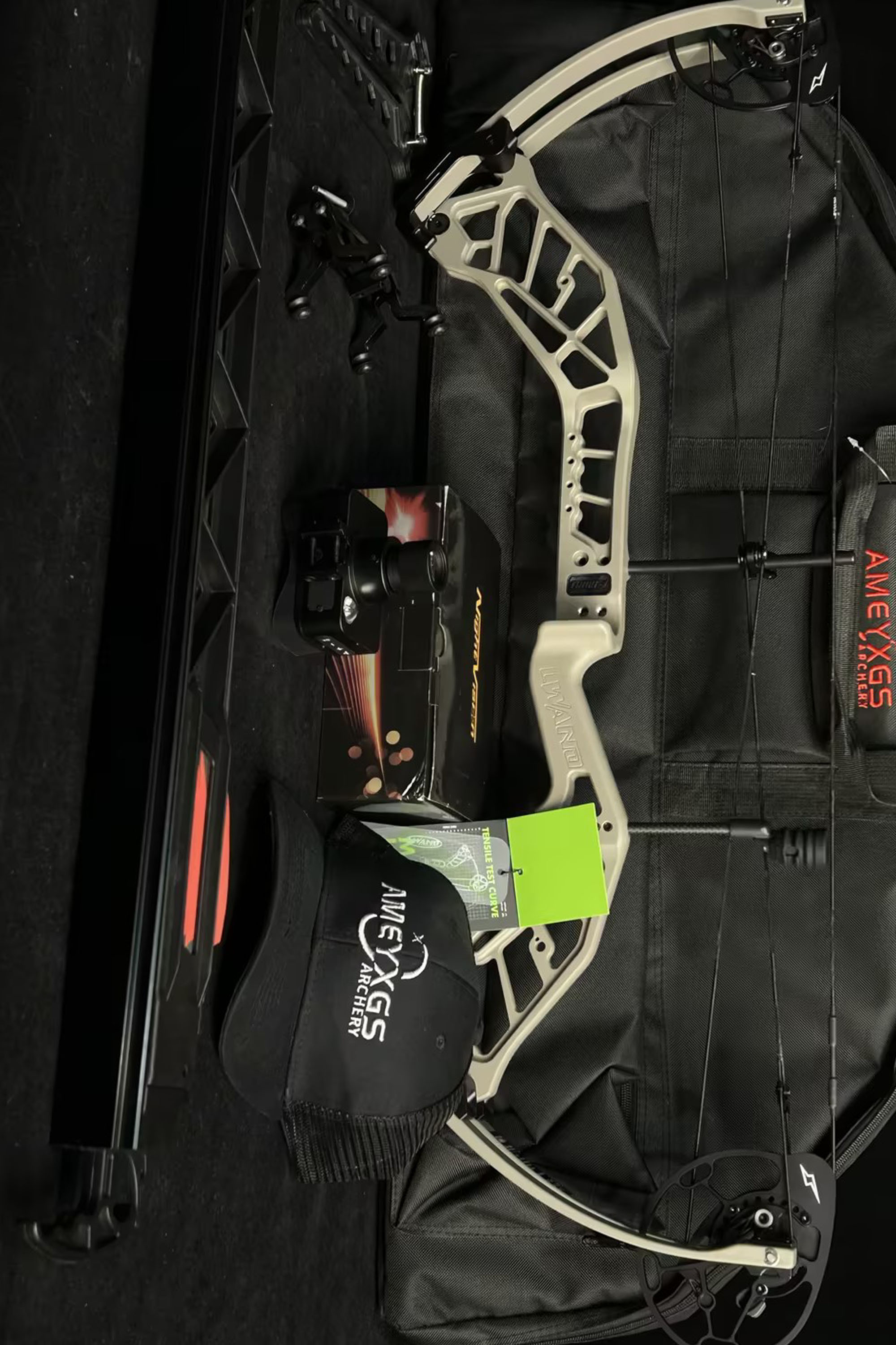 Loke Archery Continuous Firing Night Vision Auto Hunting Compound Bow Kit