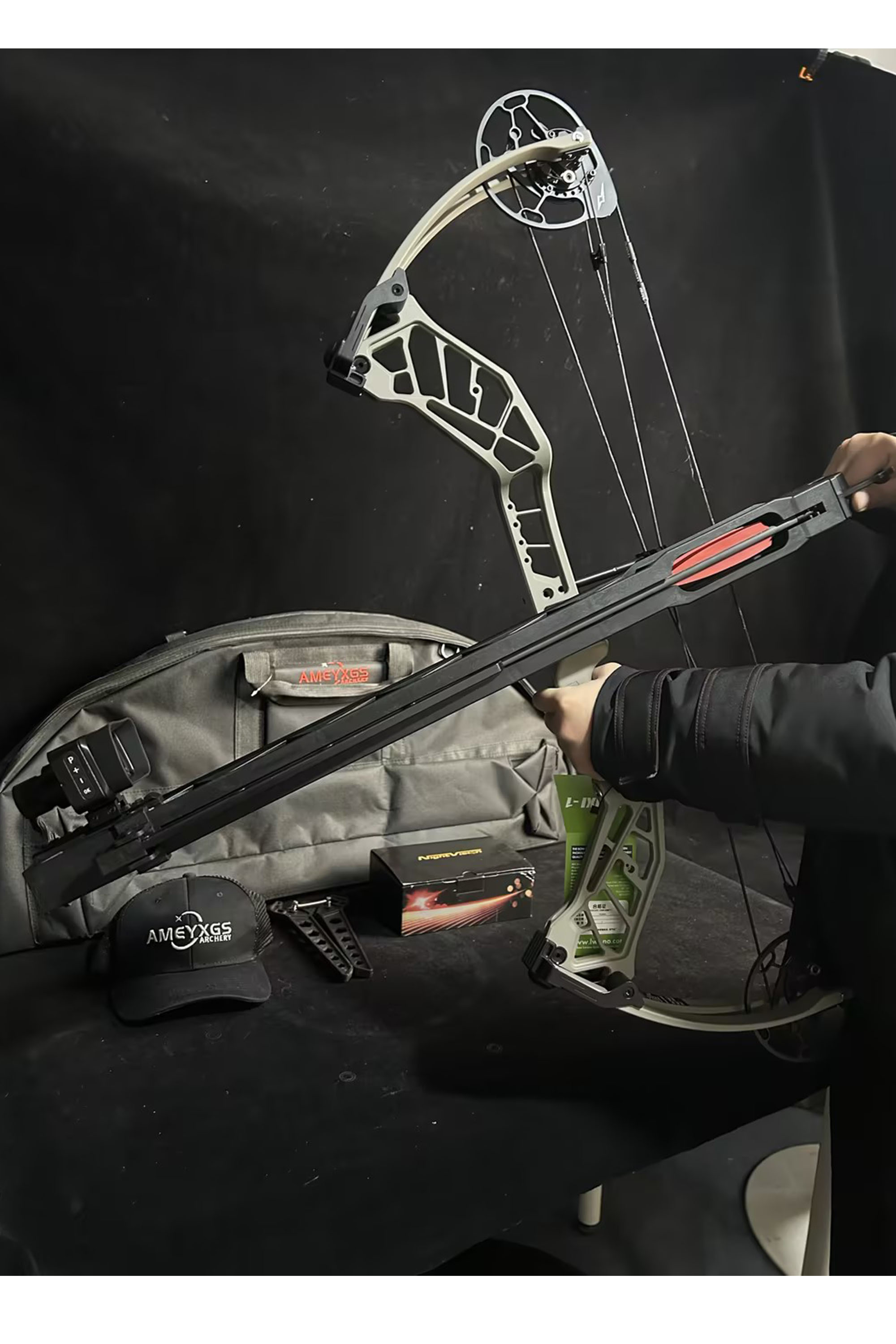 Loke Archery Continuous Firing Night Vision Auto Hunting Compound Bow Kit