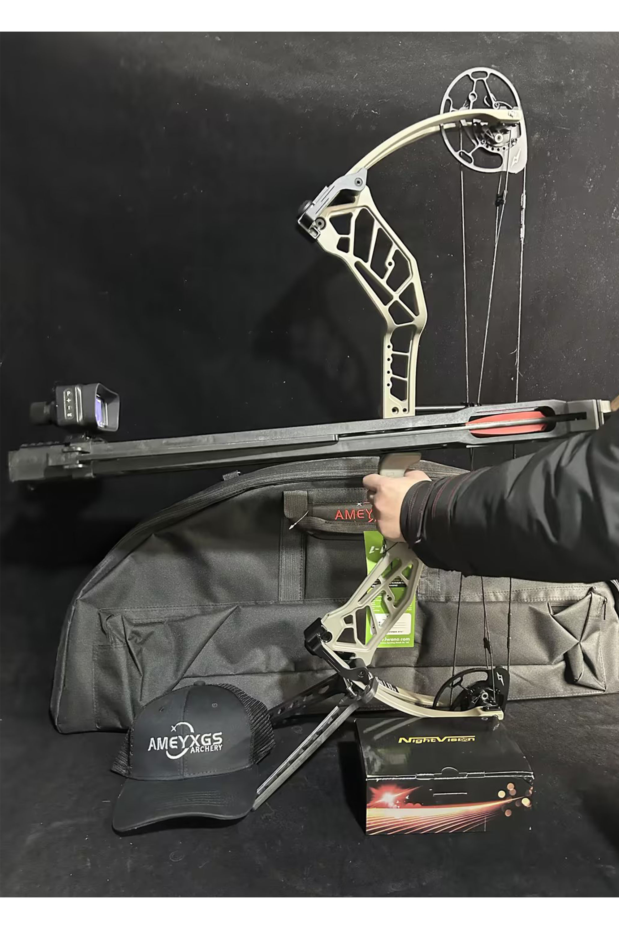 Loke Archery Continuous Firing Night Vision Auto Hunting Compound Bow Kit