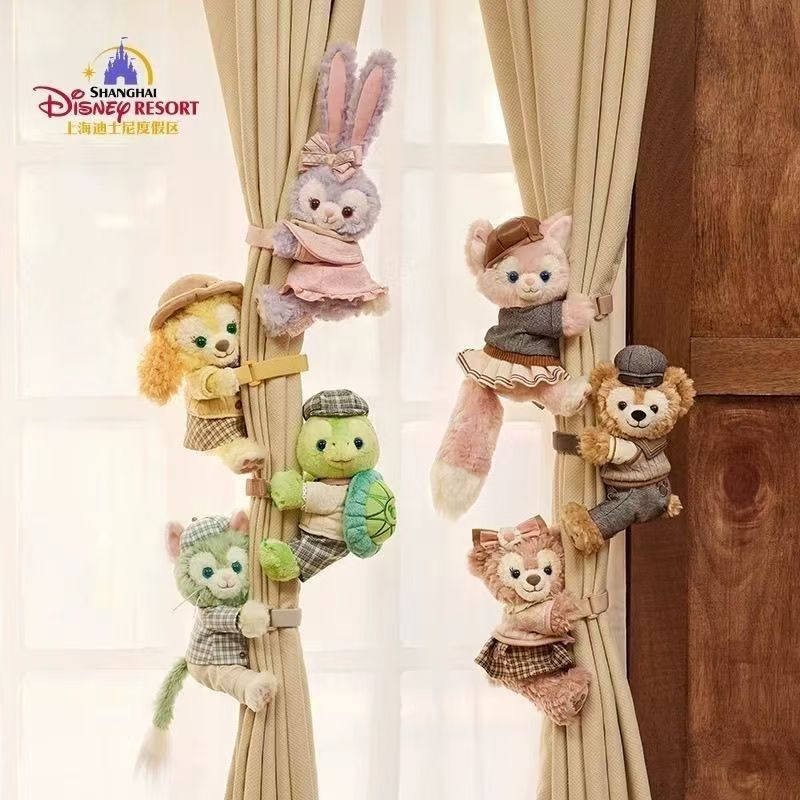 （中国本土配送) 上海ディズニー ダッフィー＆フレンズ 小小课堂シリーズ ダッフィー カーテンクリップぬいぐるみ