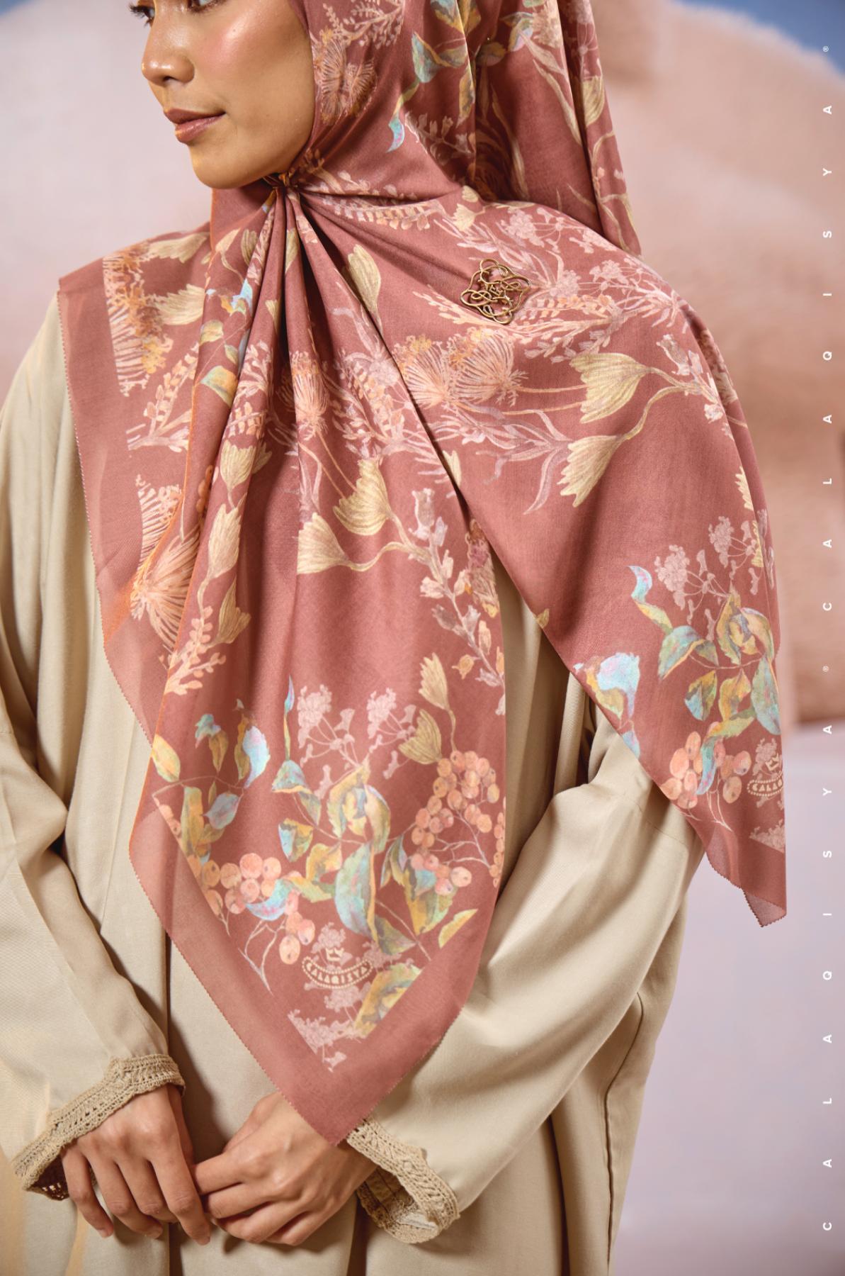 HAIRA SQUARE IN APPLE BUTTER