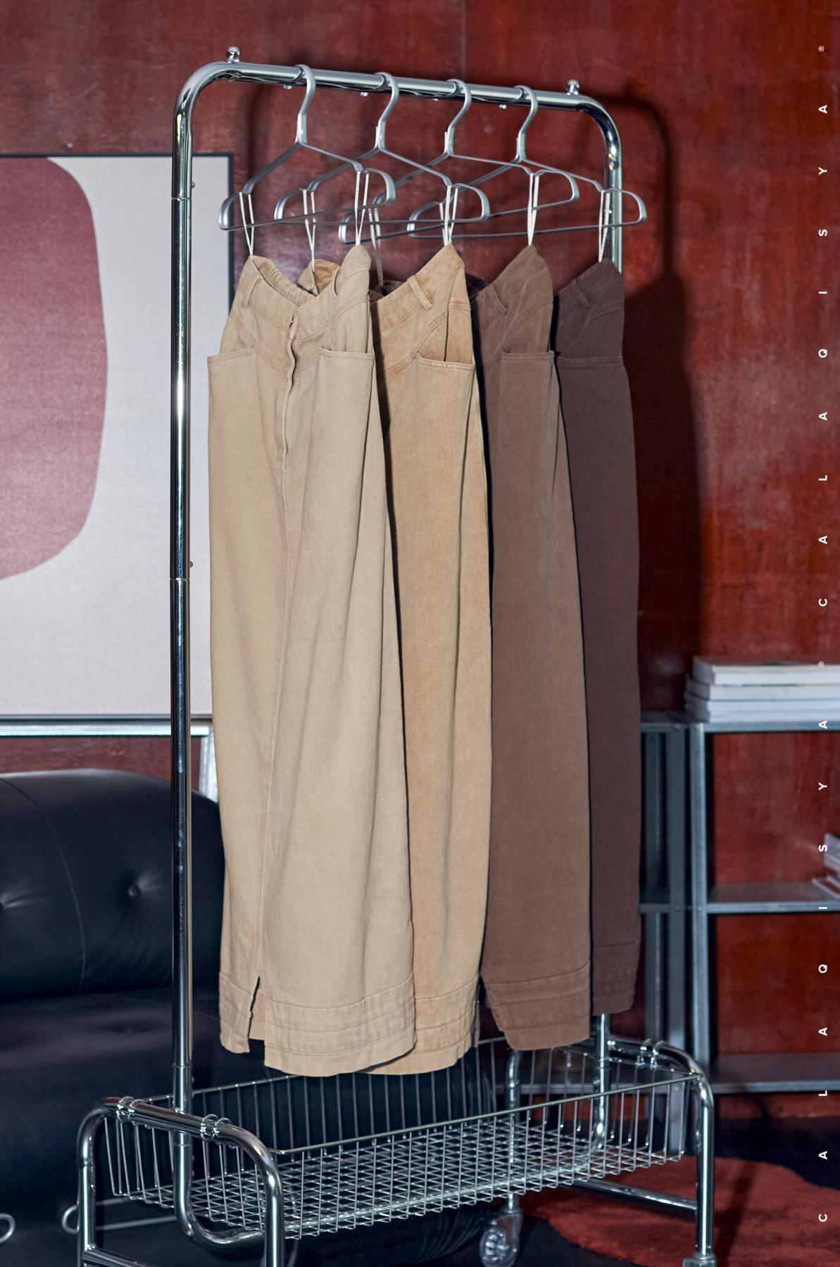 RANCH: COOP SKIRT IN CARIBOU