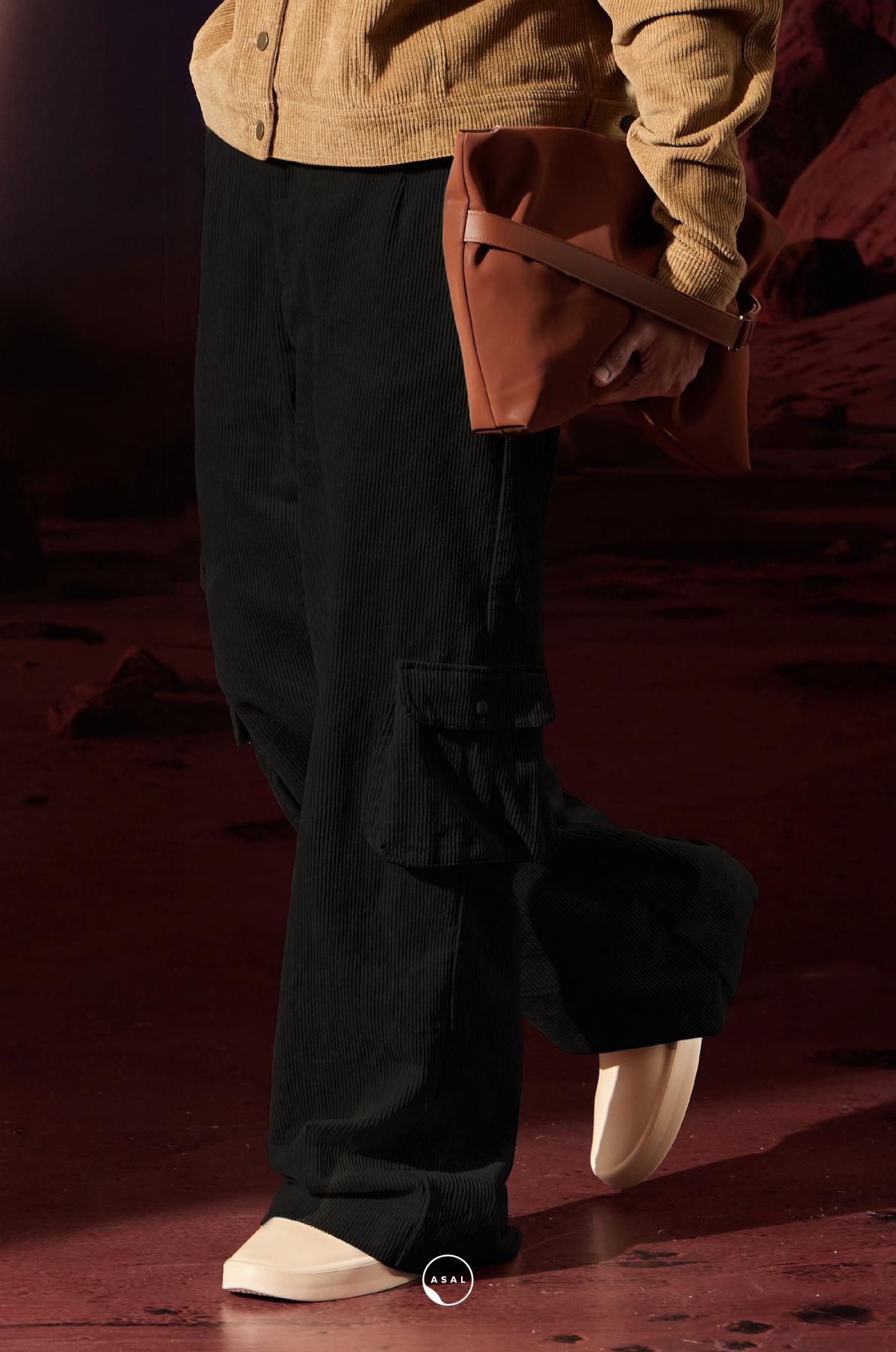 RUG CORDUROY CARGO (KLFW) IN BLACK