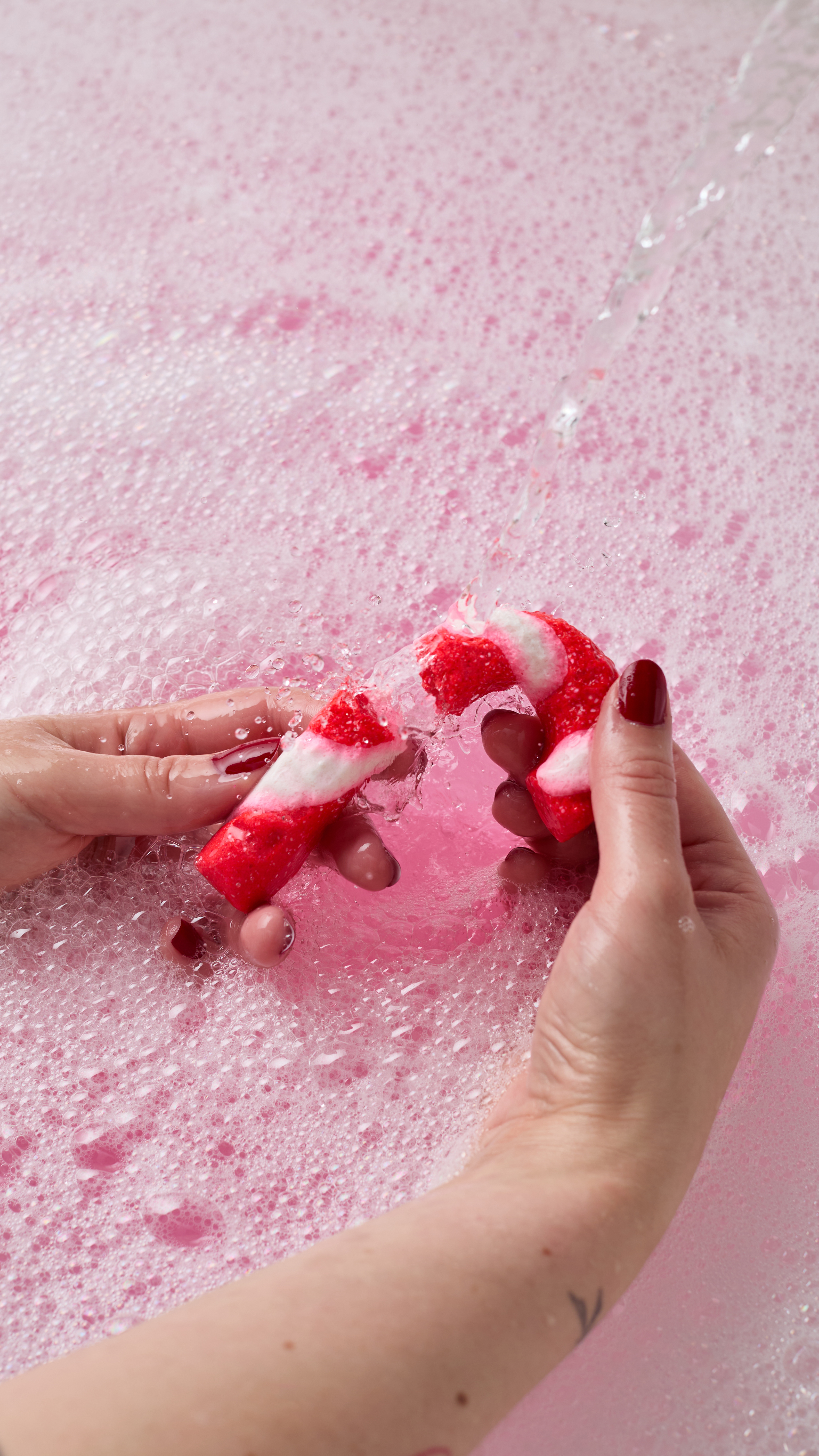 CANDY CANE RESUSABLE BUBBLE BAR
