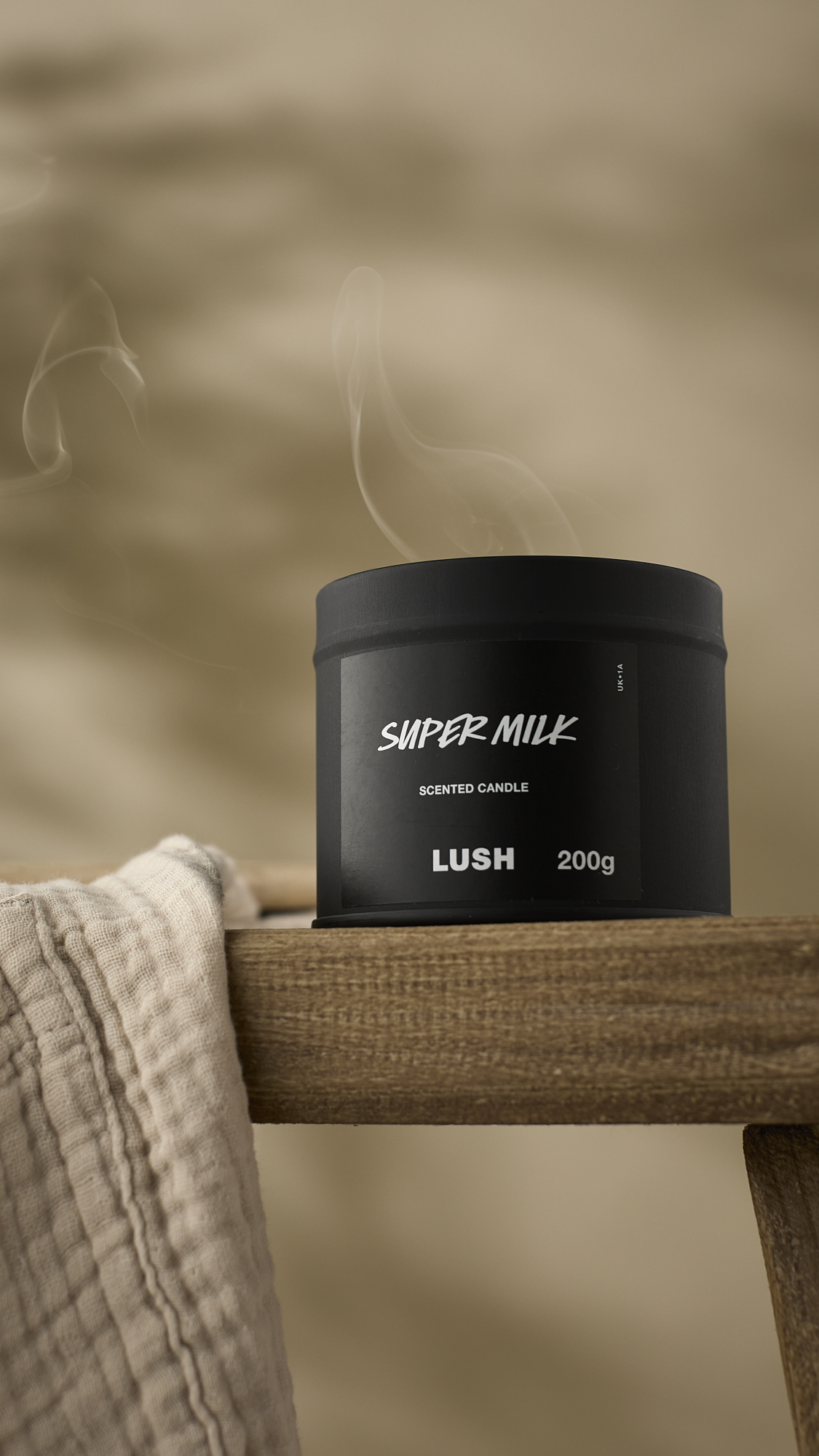 SUPER MILK SCENTED CANDLE