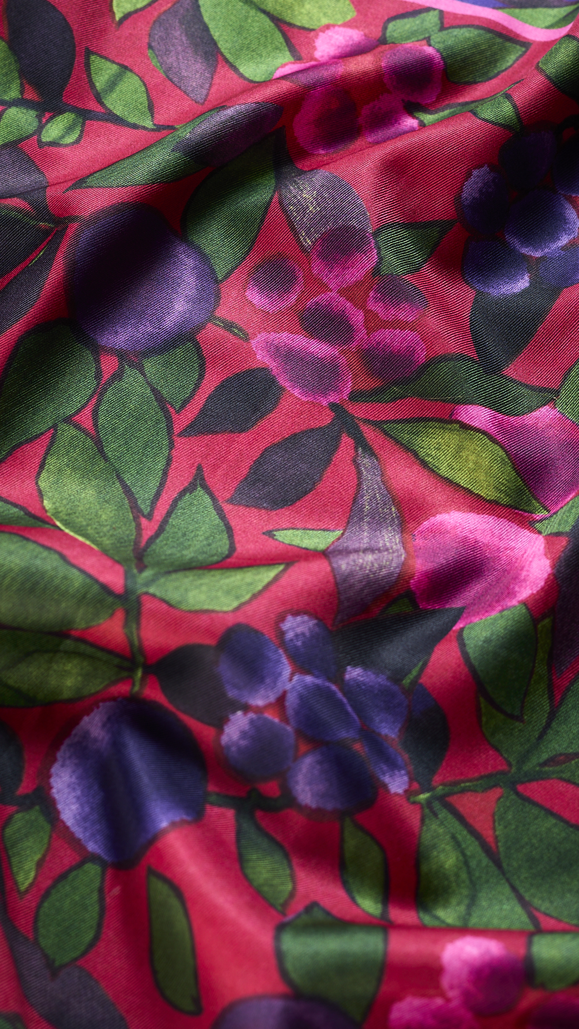 Winter Berries Knot Wrap