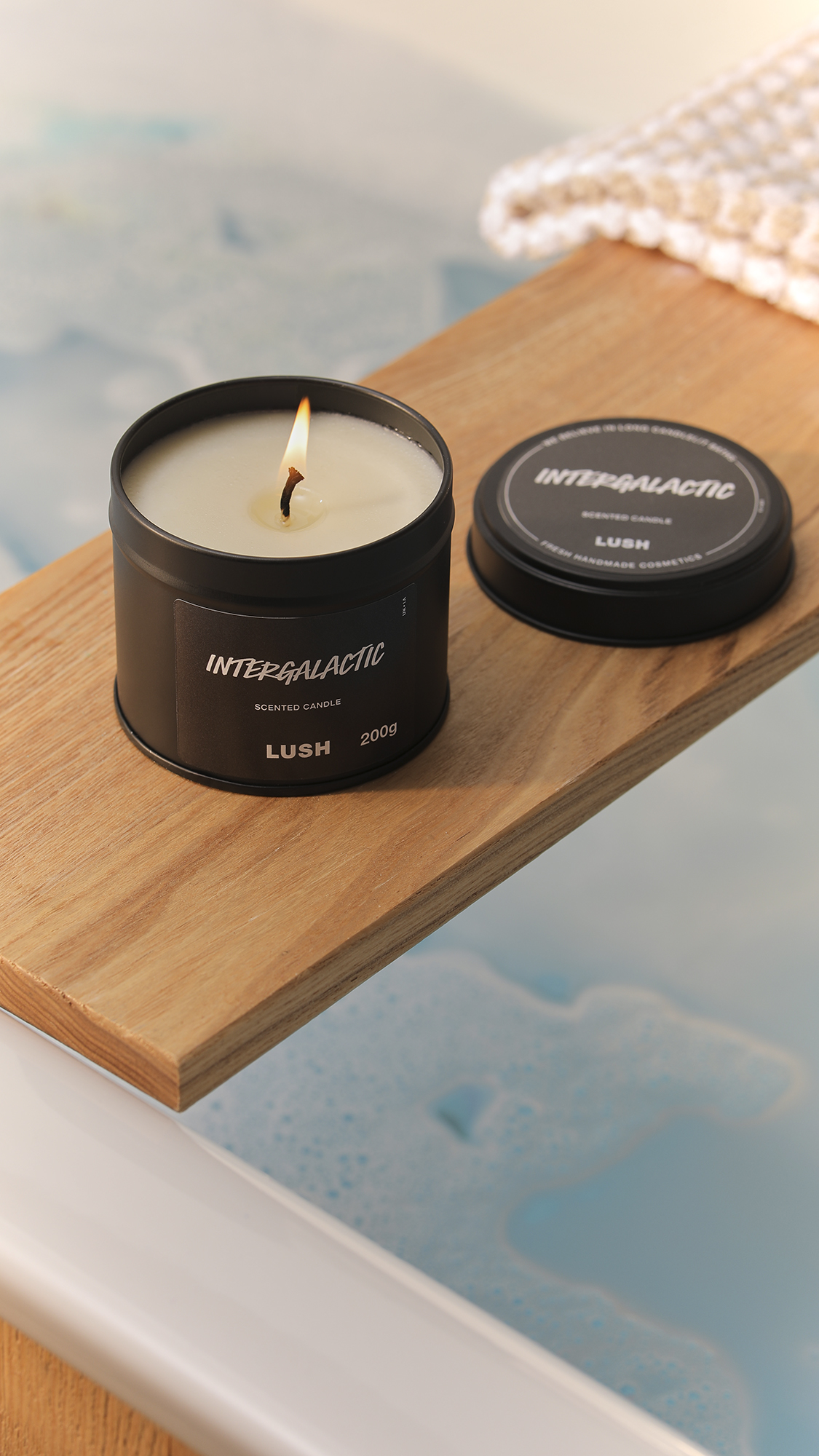 INTERGALACTIC SCENTED CANDLE