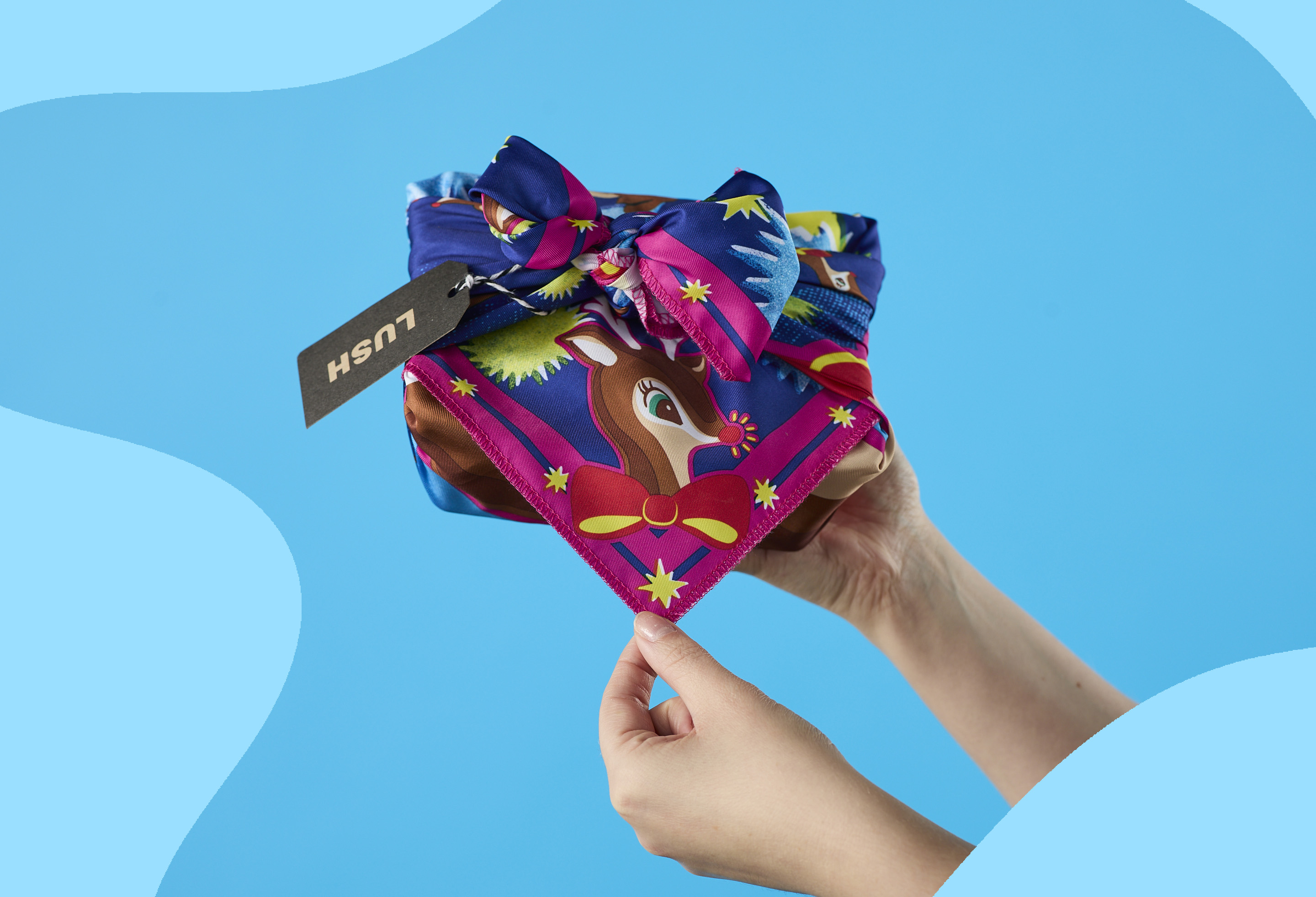 IT'S CHRISTMAS DEER KNOT WRAP