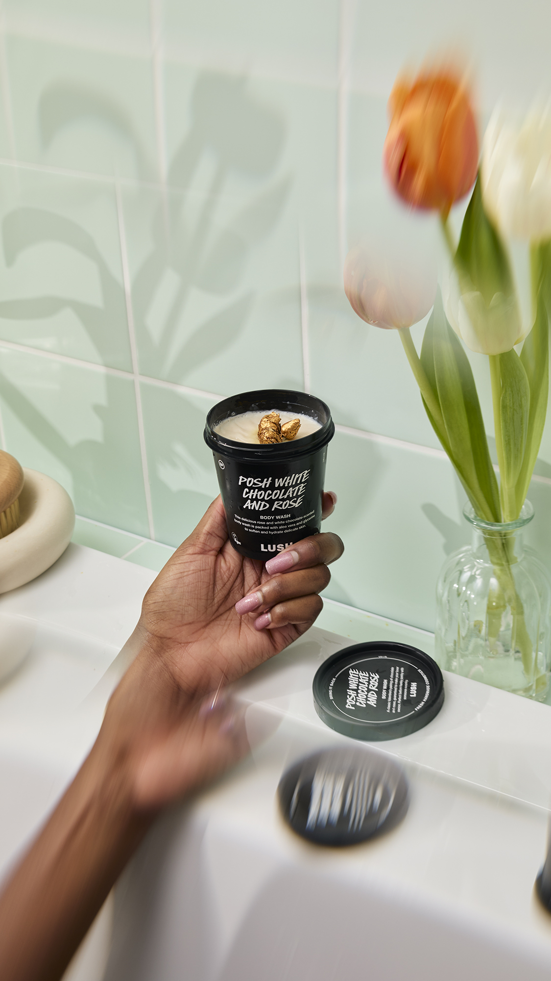 POSH WHITE CHOCOLATE AND ROSE 