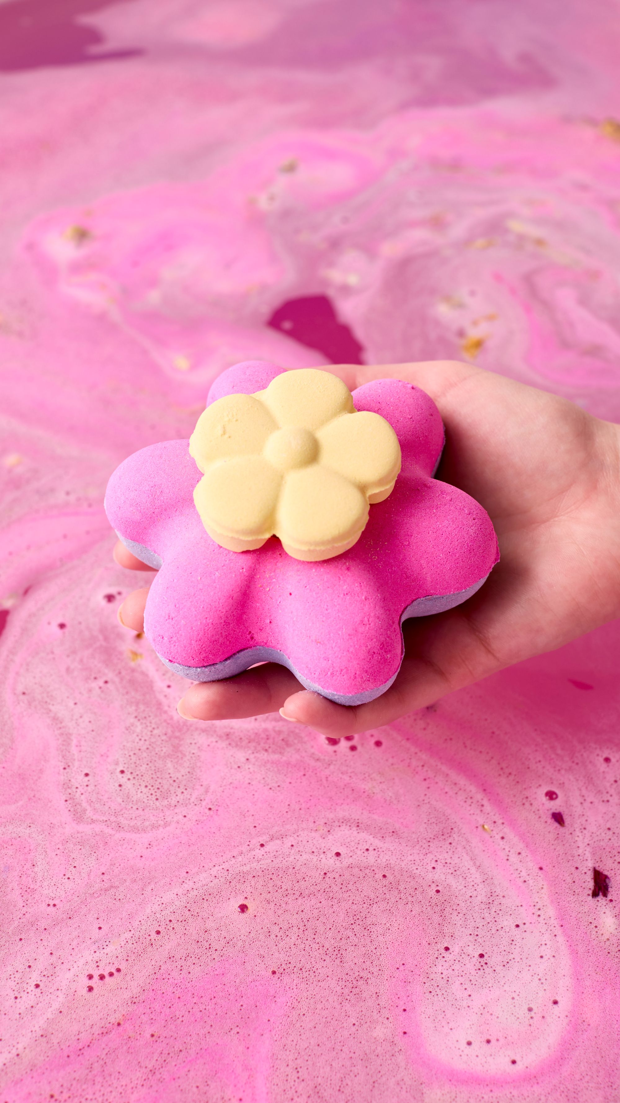 SECRET GARDEN BOMBSHELL