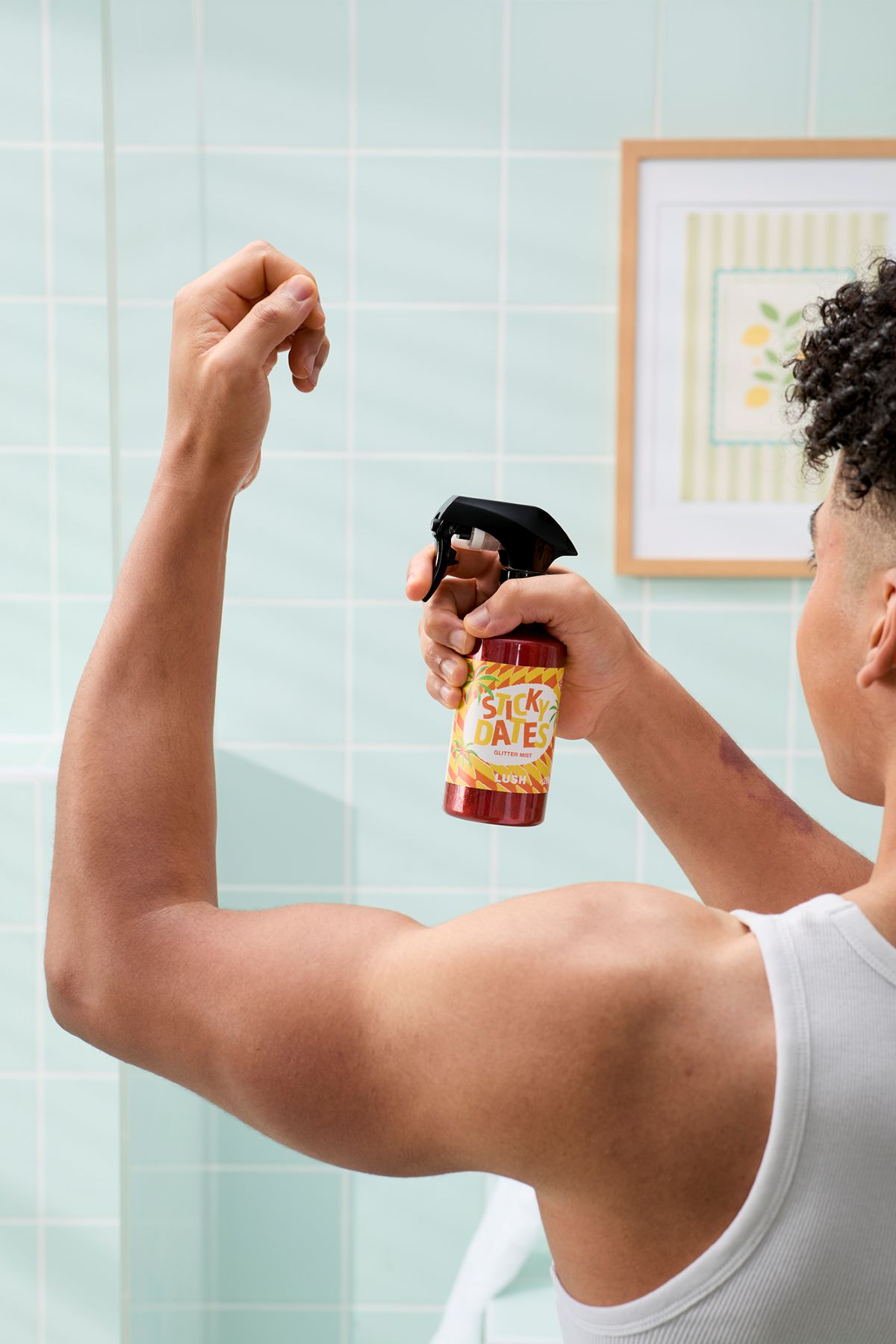 STICKY DATES GLITTER MIST