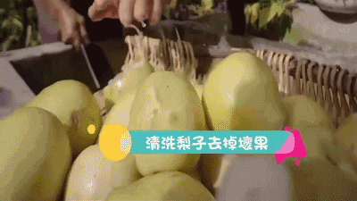 1633751020464556.gif