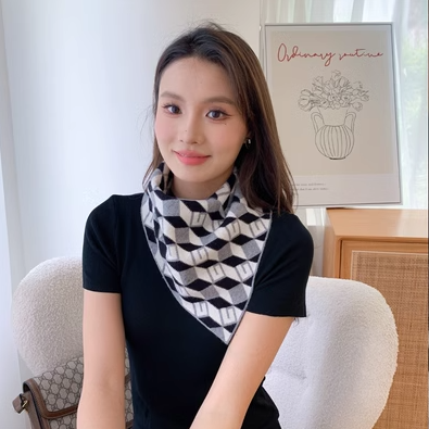護衣領百搭針織三角巾
