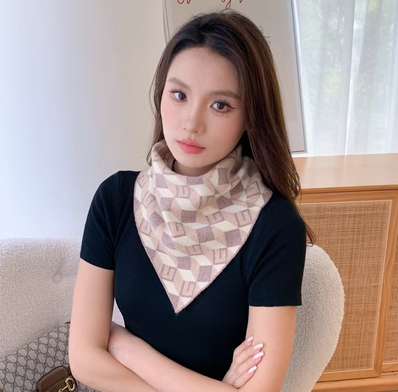 護衣領百搭針織三角巾