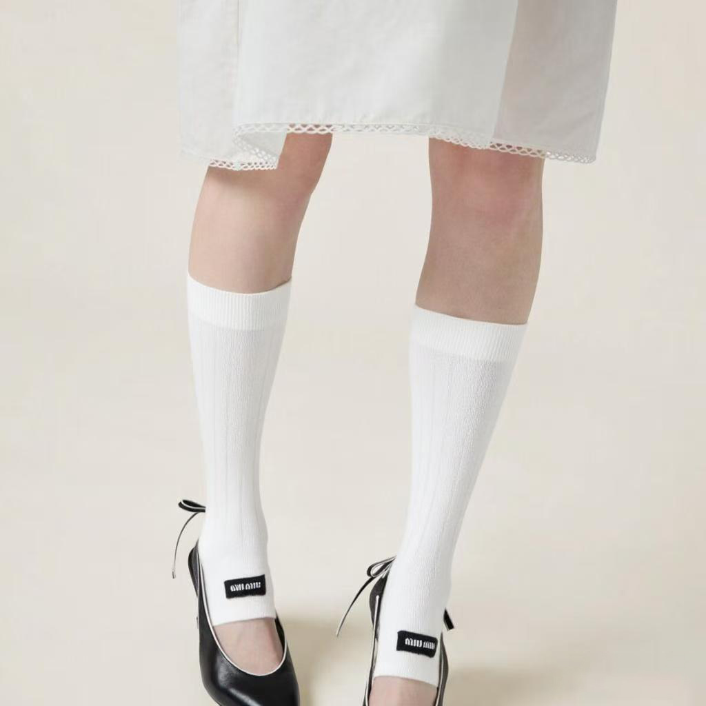 シルク ソックス