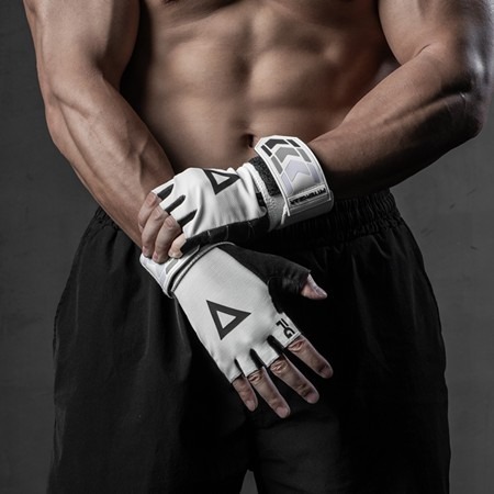 FITTERGEAR TRAINING GLOVES TRIANGLE WHITE  ถุงมือออกกำลังกายพร้อมสายรัดข้อมือ ถุงมือฟิตเนส ถุงมือยกน้ำหนัก