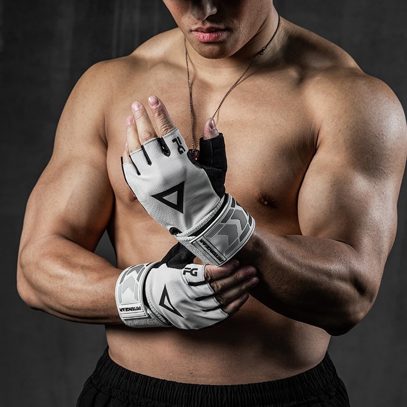 FITTERGEAR TRAINING GLOVES TRIANGLE WHITE  ถุงมือออกกำลังกายพร้อมสายรัดข้อมือ ถุงมือฟิตเนส ถุงมือยกน้ำหนัก
