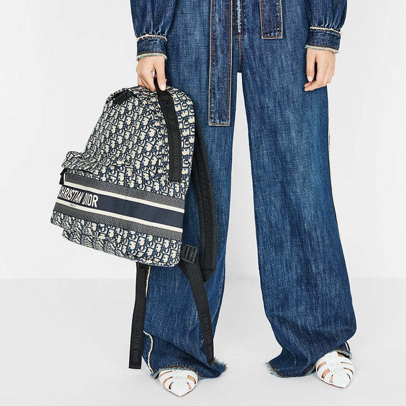 DIOR Diortravel バックパックRef: M6104STZQ_M928-最安値に挑戦中!!!