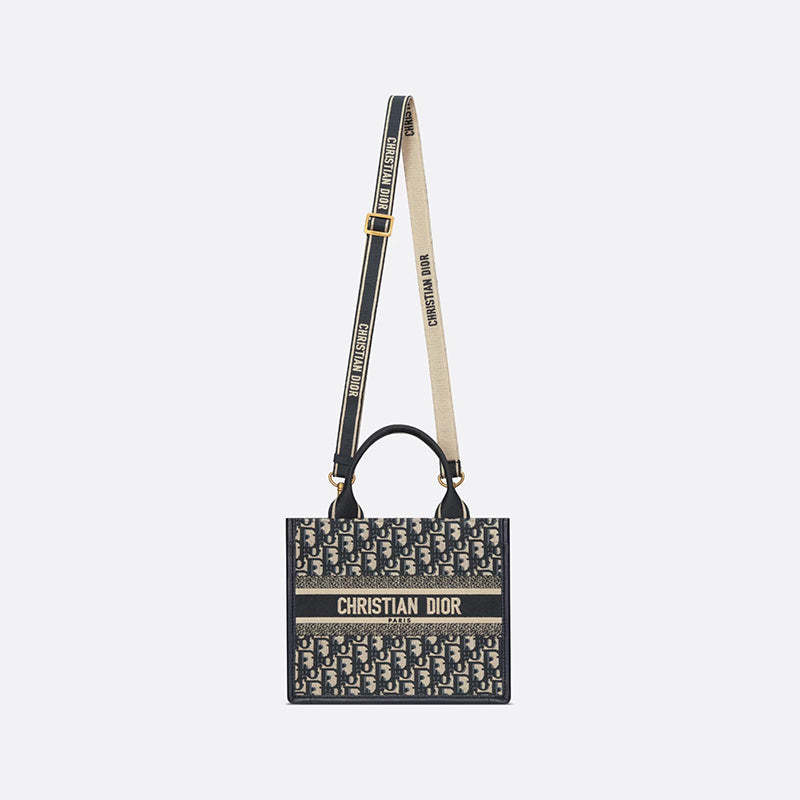 DIOR  Book Tote バッグ スモール Ref: M1325CZBB_M928-最安値に挑戦中!!!