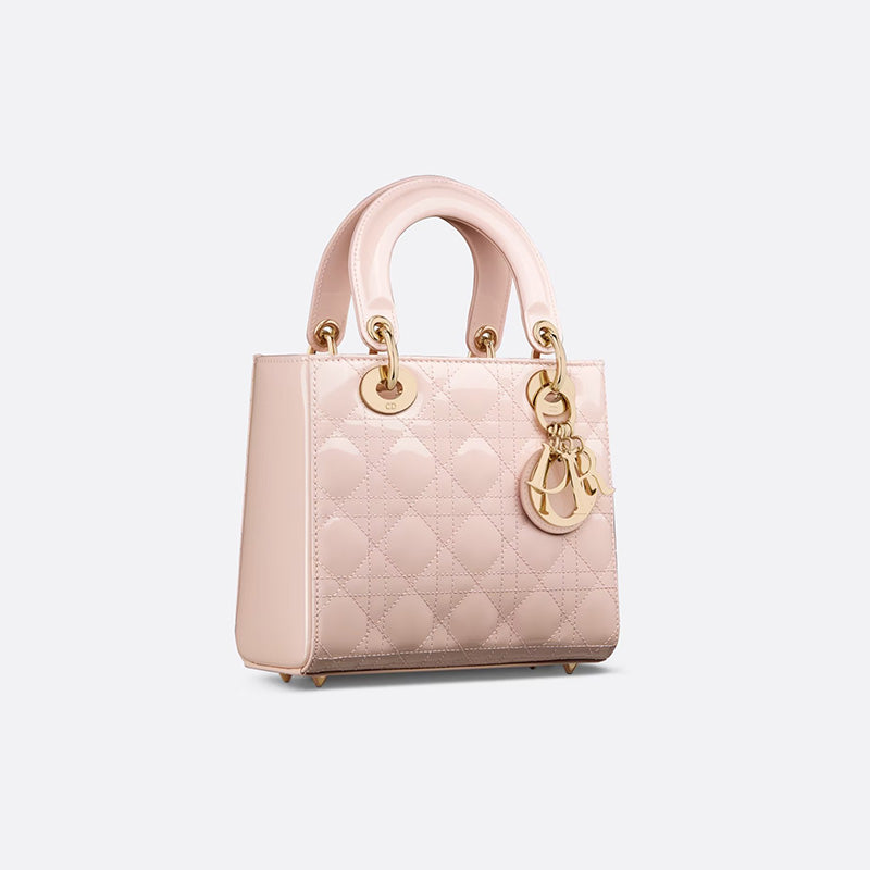 DIOR レディ ディオール スモール バッグRef:M0531OWCB_M413-最安値に挑戦中!!!