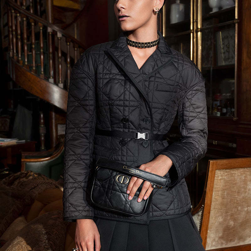 DIOR  Caro トップハンドル カメラバッグ スモール Ref: M3352UBHM_M900-最安値に挑戦中!!!