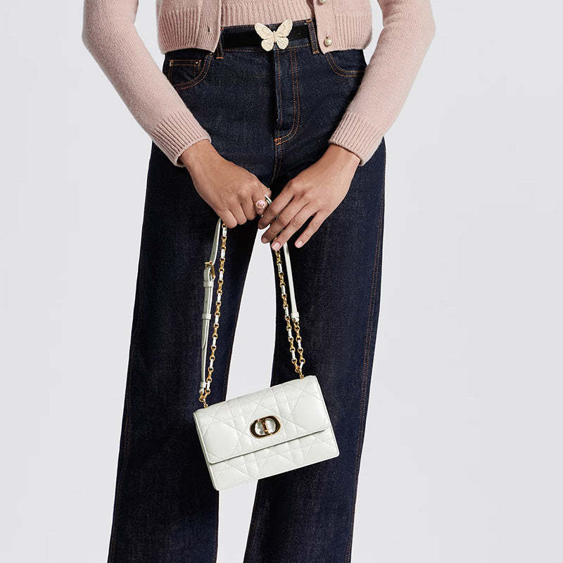 DIOR Miss Caro ミニバッグRef:S5169UDAX_M030-最安値に挑戦中!!!