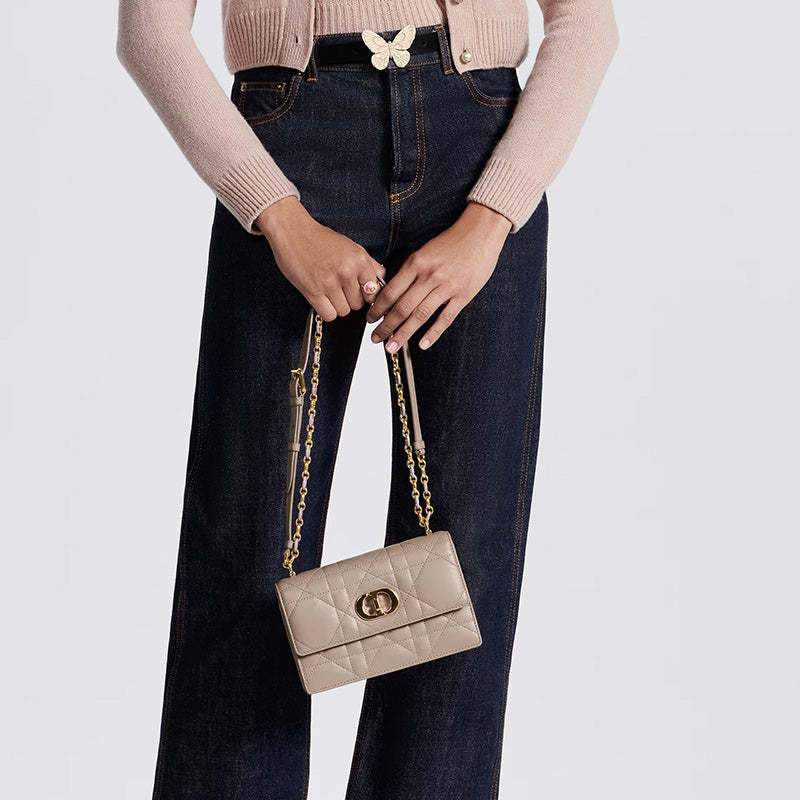 DIOR Miss Caro ミニバッグRef:S5169UDAX_M51U-最安値に挑戦中!!!