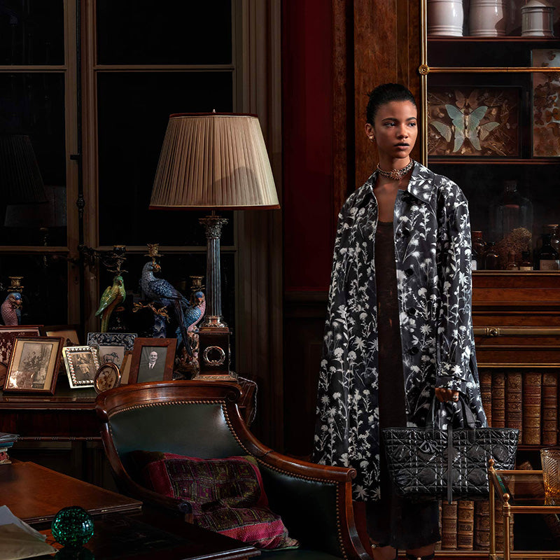 DIOR   Toujours バッグ ラージ Ref:M2820SNIO_M900-最安値に挑戦中!!!