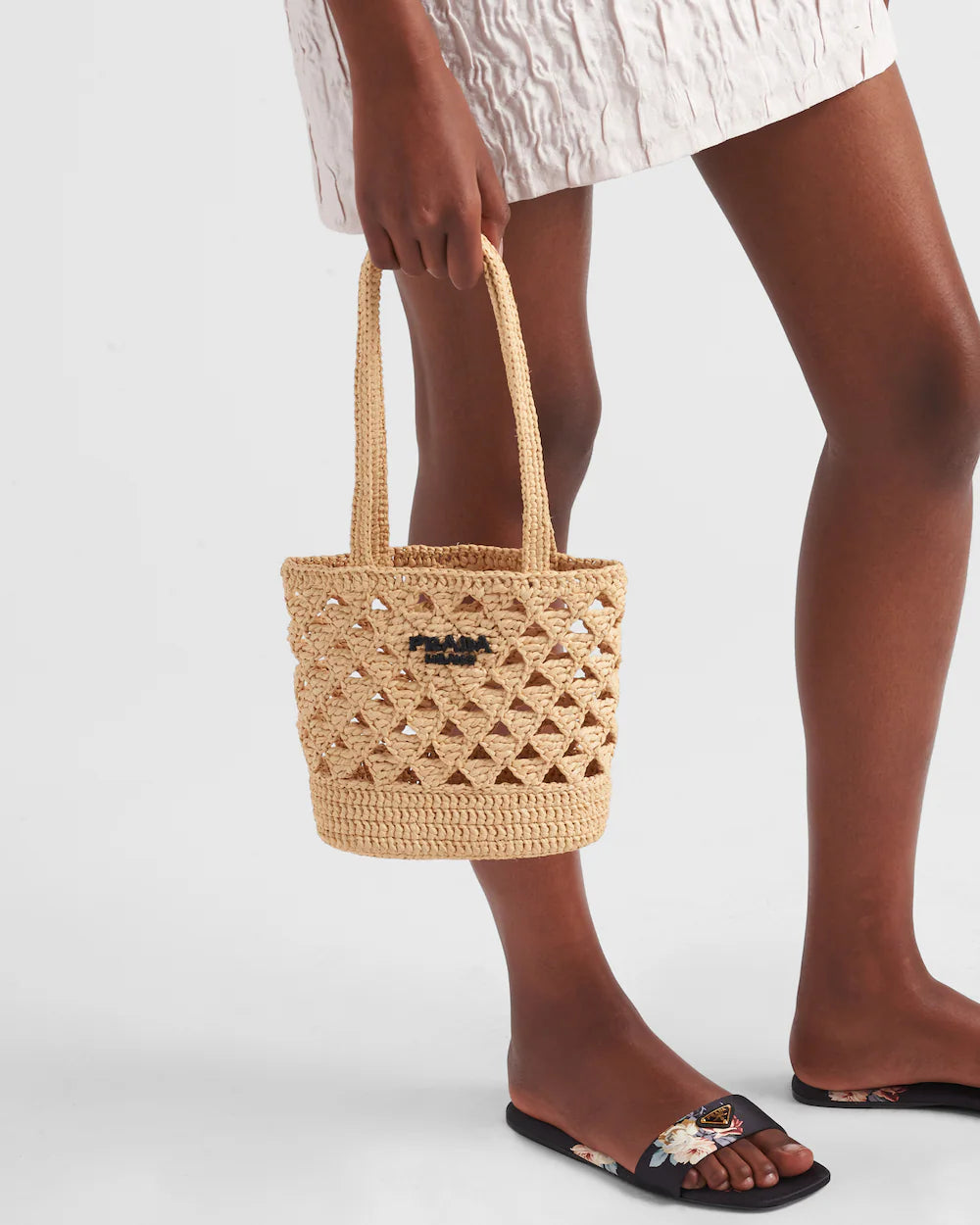 PRADA    クロシェ トートバッグ    PMRef:1BG494_2M2T_F0018_V_OOO-最安値に挑戦中!!!