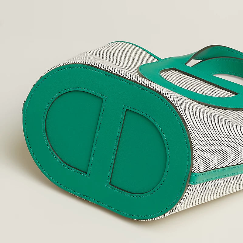 HERMES   エルメス インザループ 18 ハンドバッグ   Ref:H085690CKAA