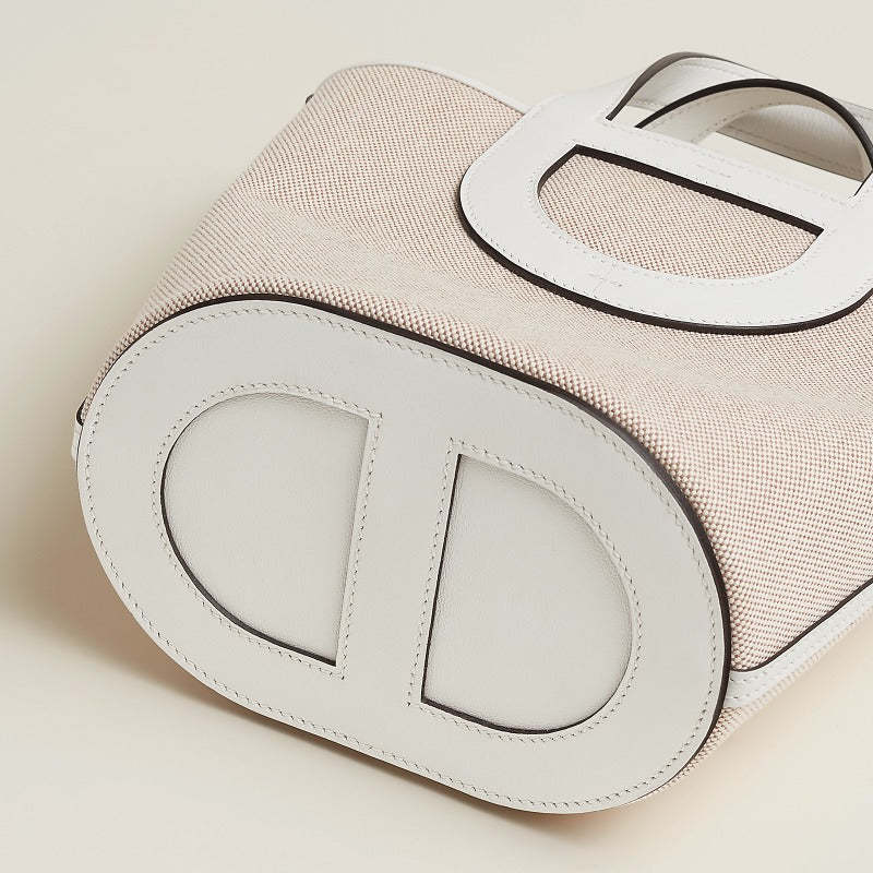 HERMES   エルメス インザループ 18 ハンドバッグ   Ref:H085690CKAD-最安値に挑戦中!!!