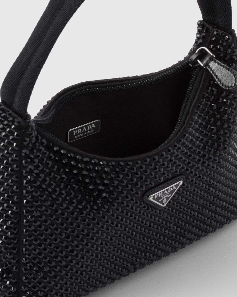 PRADA      クリスタル装飾 ダッチェス サテン ミニバッグ    PMRef:1BC515_2DEF_F0002_V_OOO