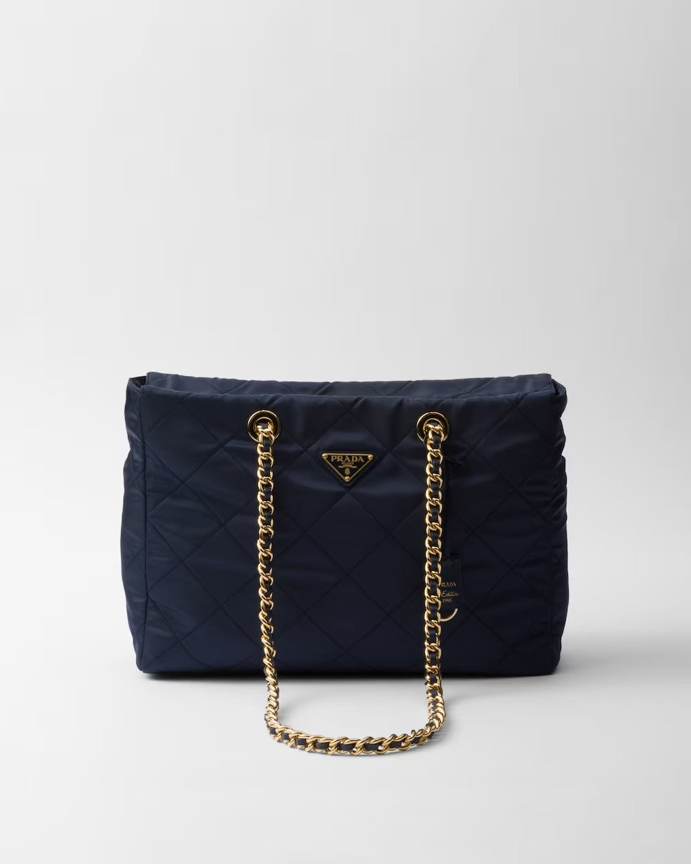 PRADA    プラダ Re-Edition 1995 チェーンRe-Nylon ラージバッグ    PMRef:1BG467_2AOS_F0008_V_COO-最安値に挑戦中!!!